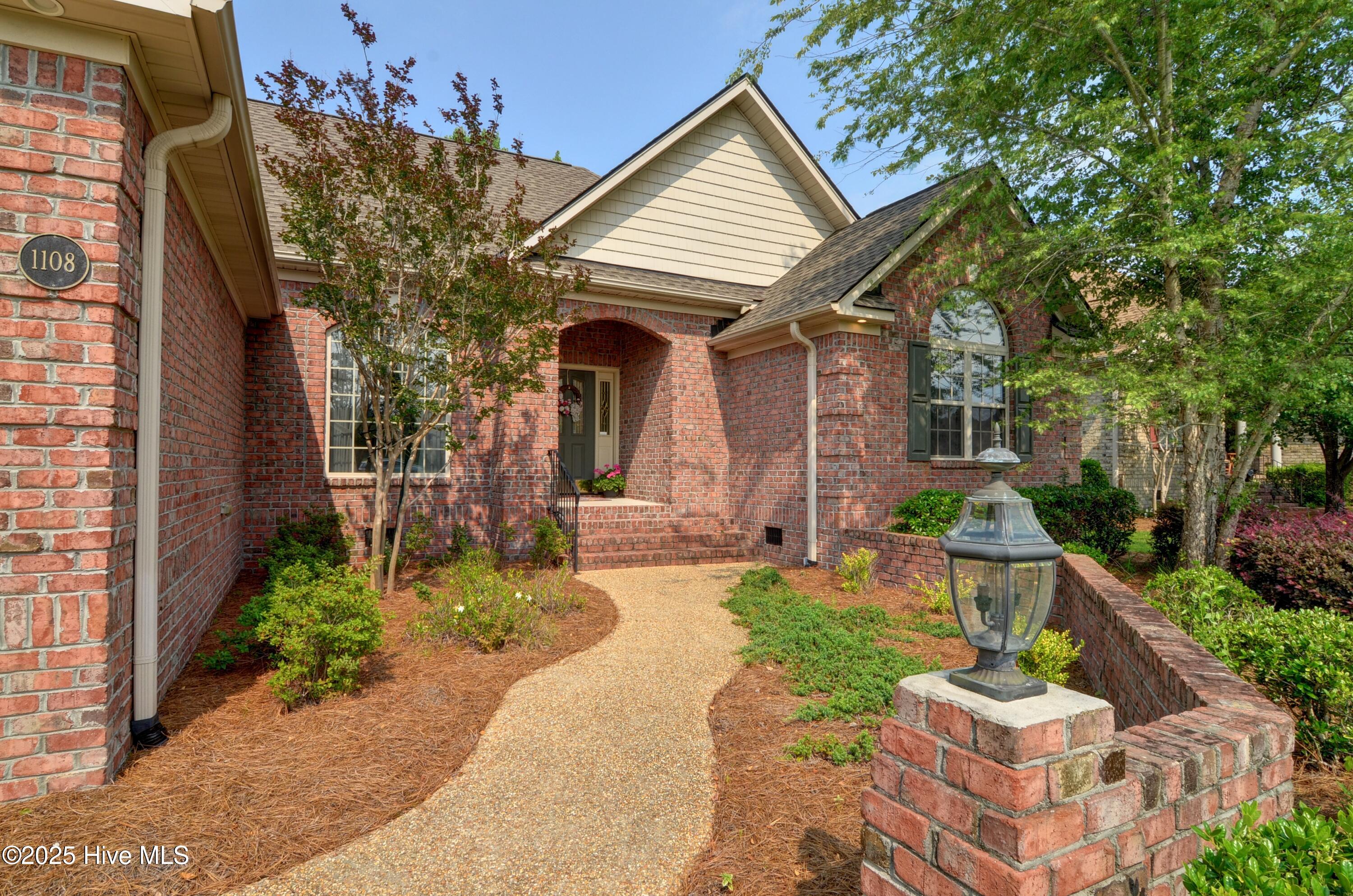 1108 Walbury Court