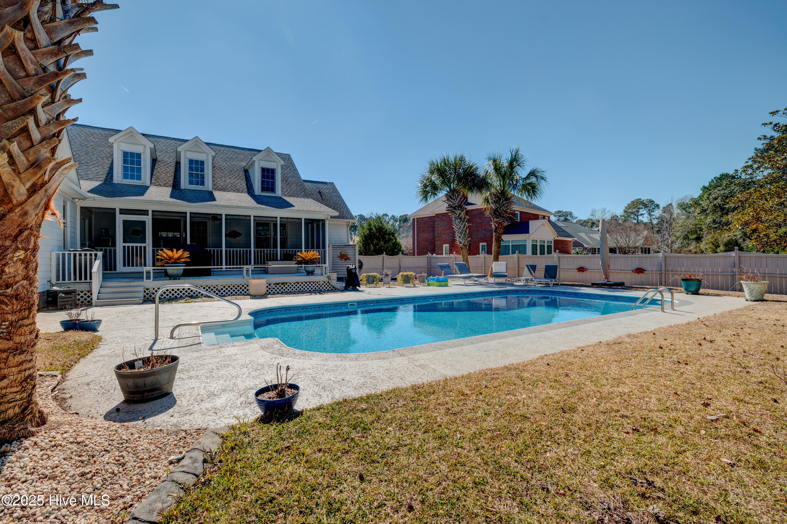 6913 Eschol Court