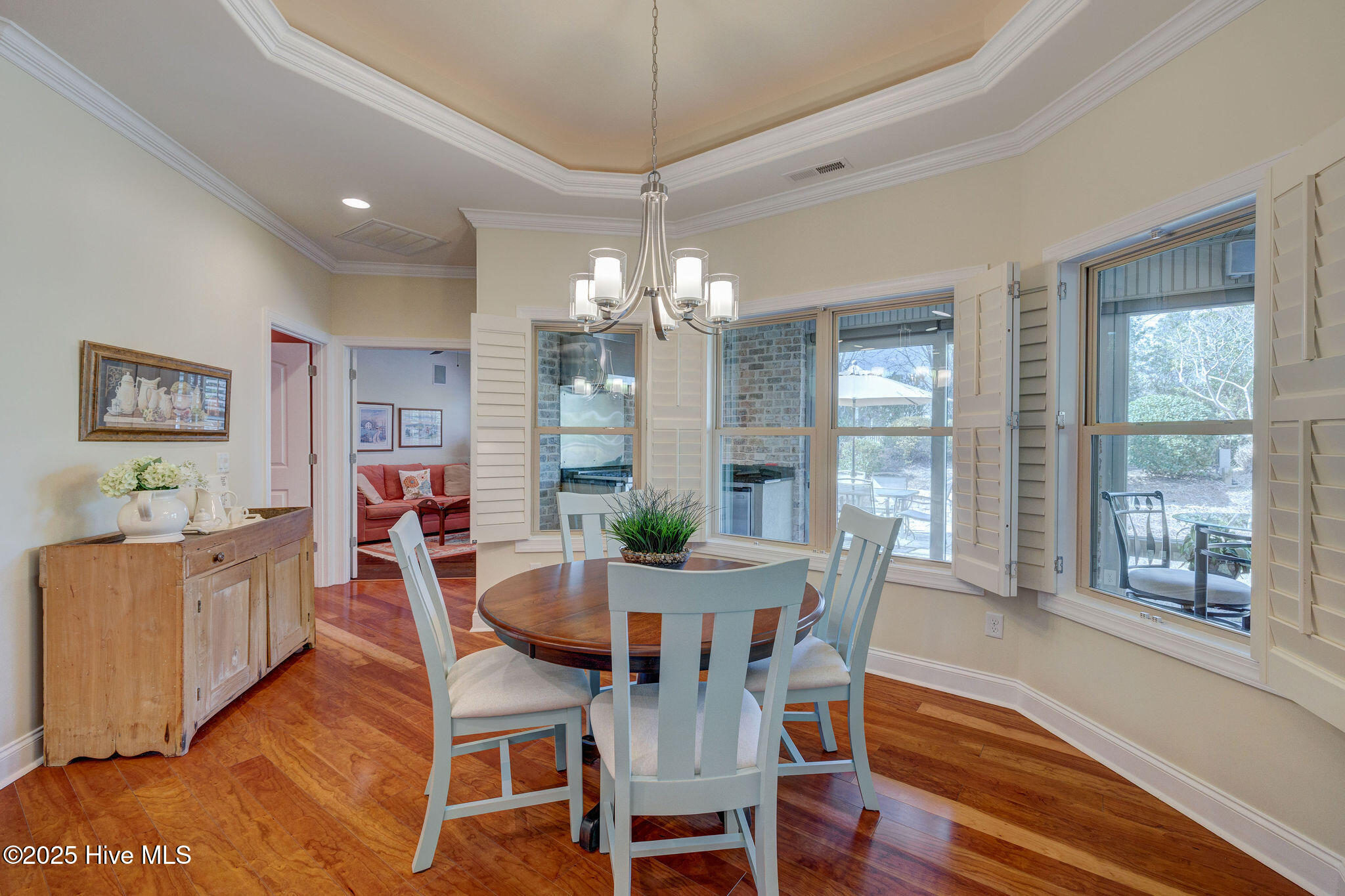 2184 Villamar Drive