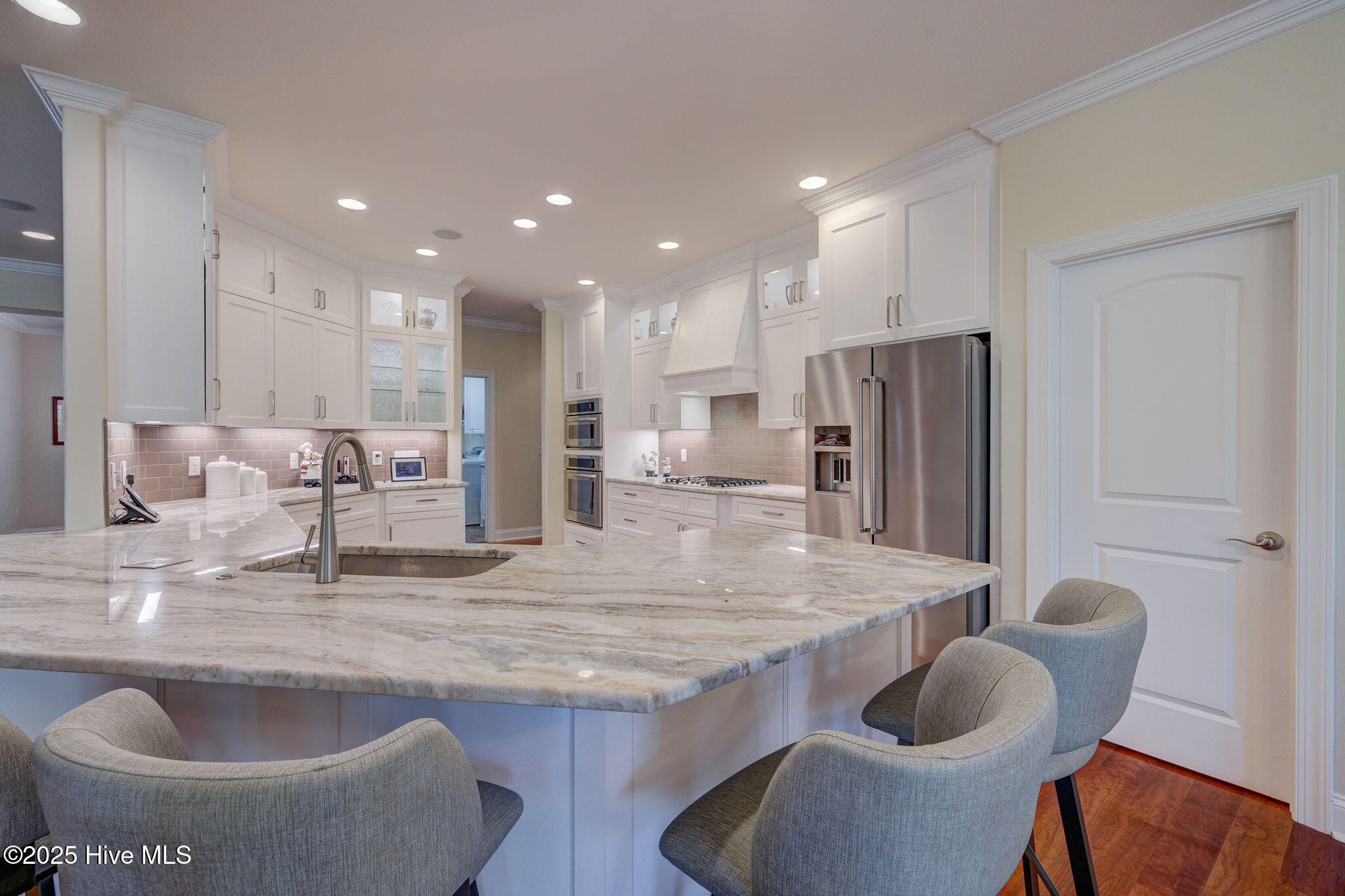 2184 Villamar Drive