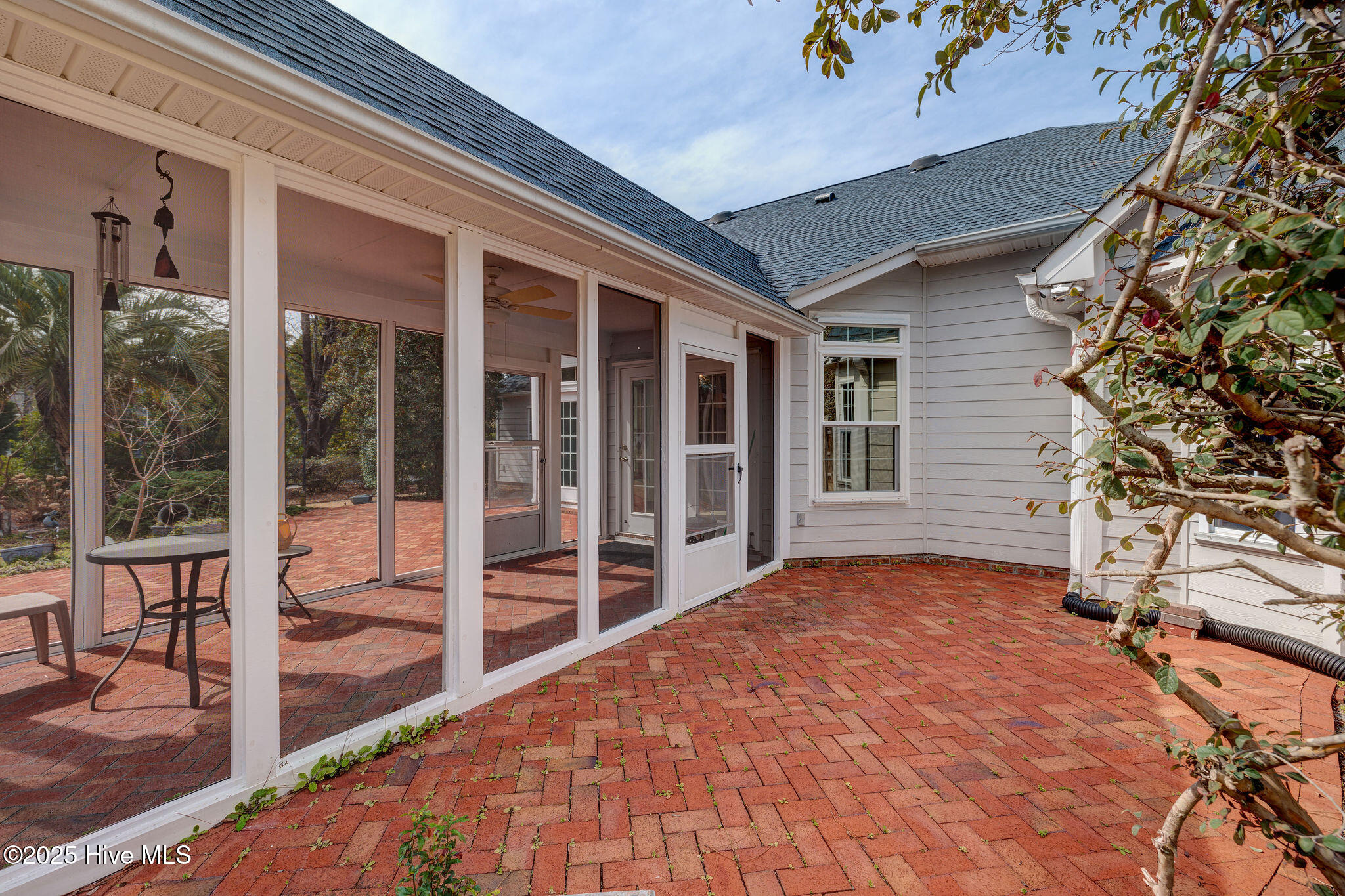 8733 Sedgley Drive