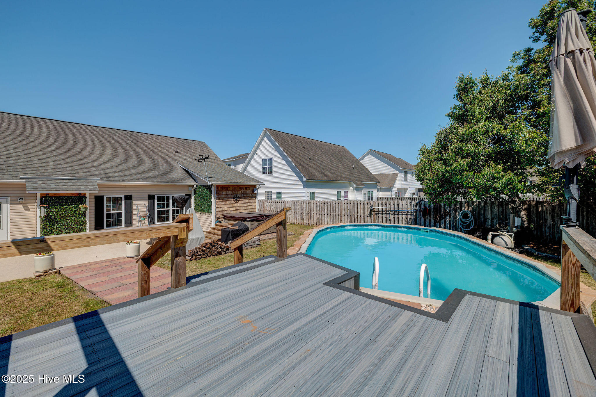 5515 Kathleen Drive