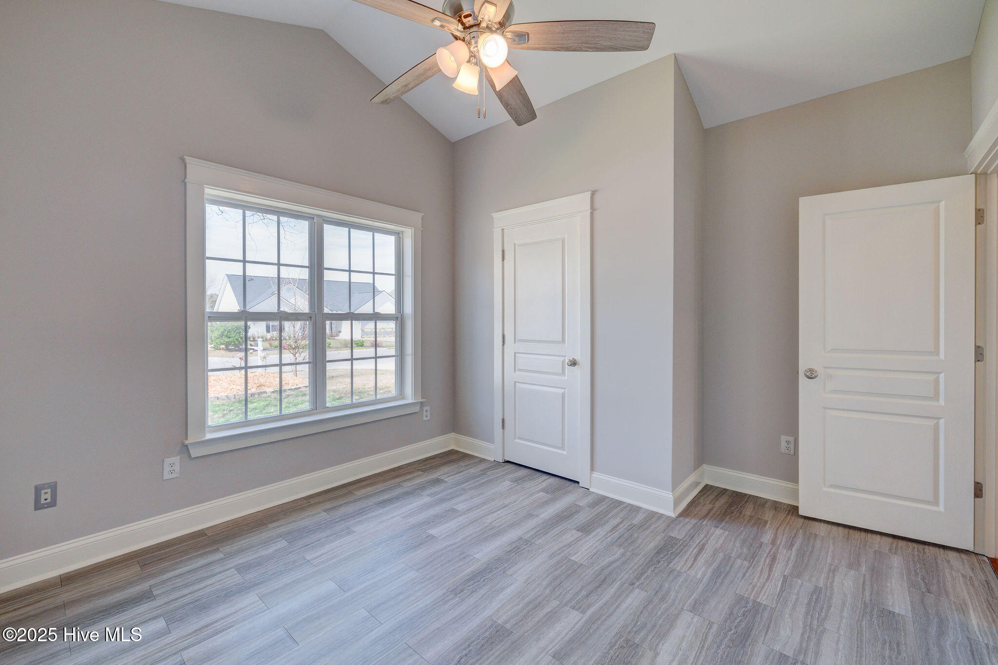 5515 Kathleen Drive