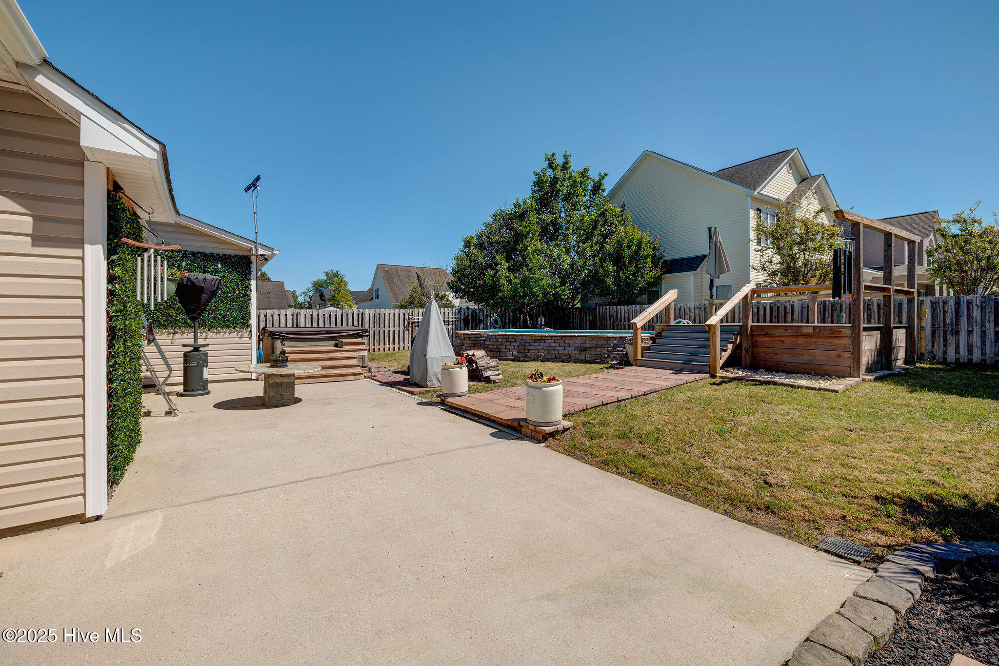 5515 Kathleen Drive