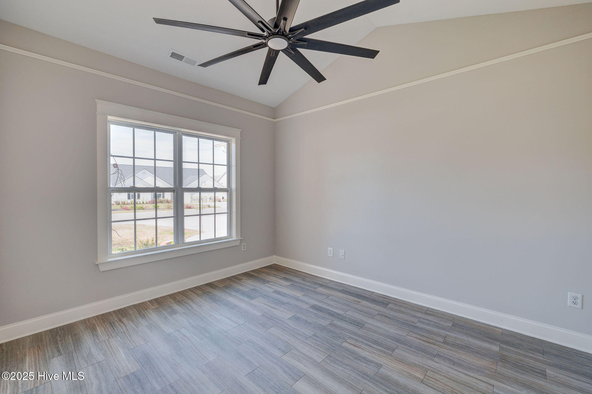 5515 Kathleen Drive