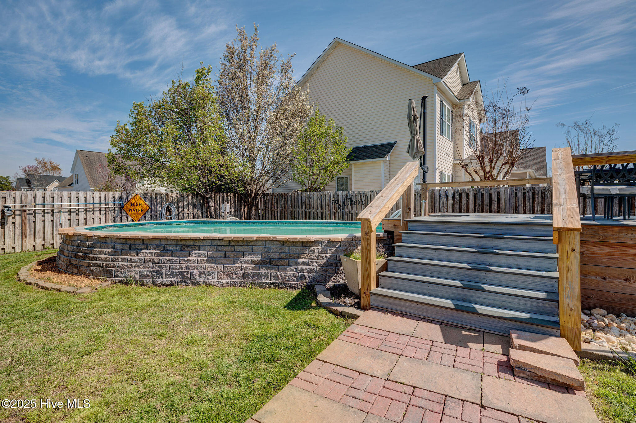 5515 Kathleen Drive