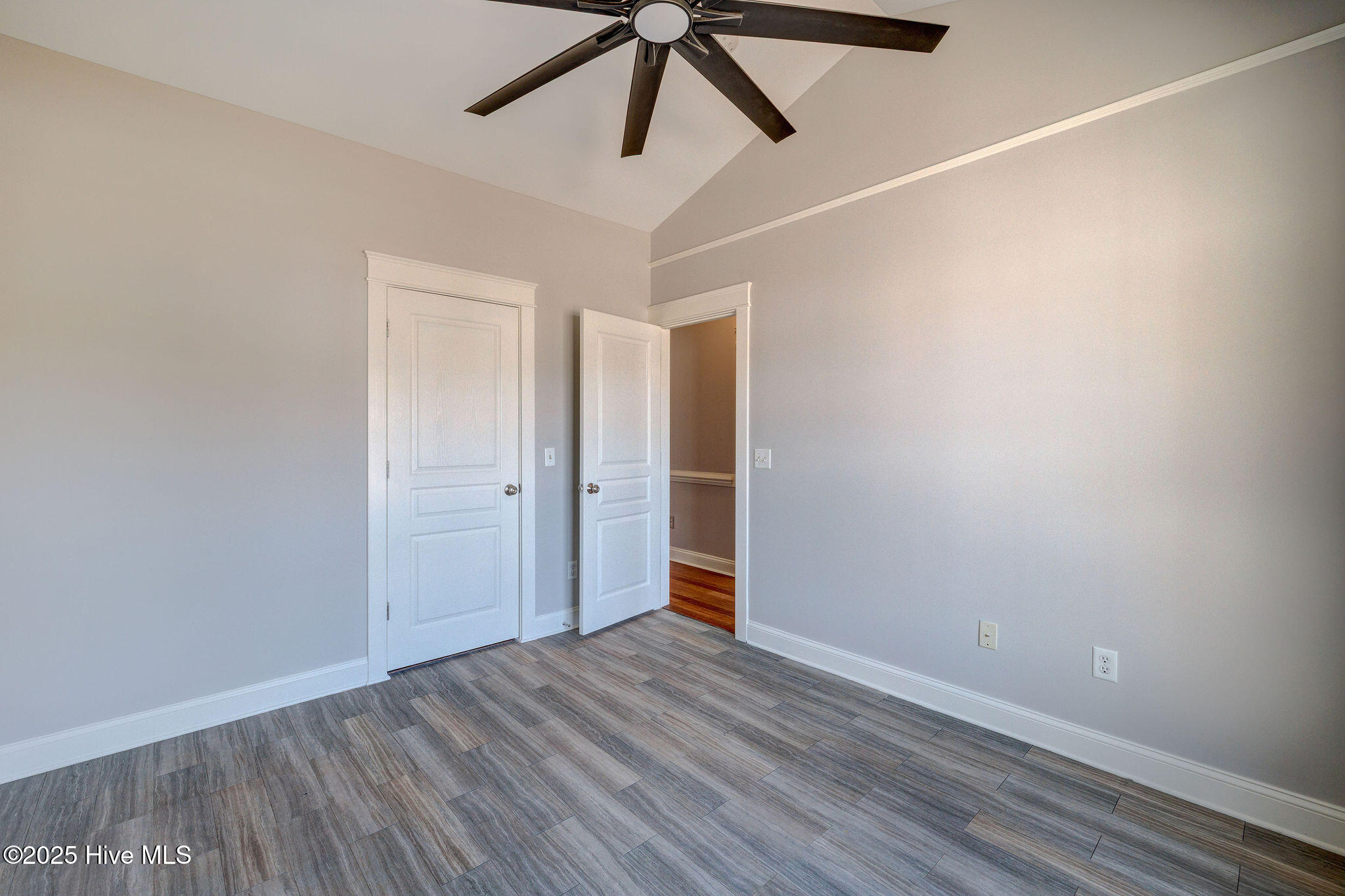 5515 Kathleen Drive