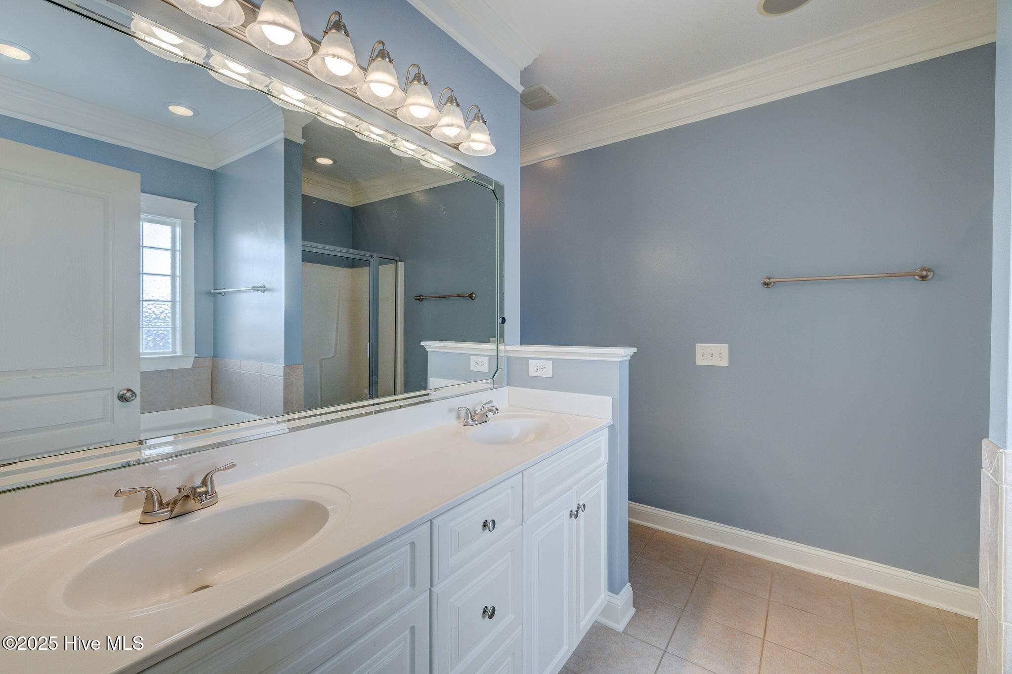 5515 Kathleen Drive