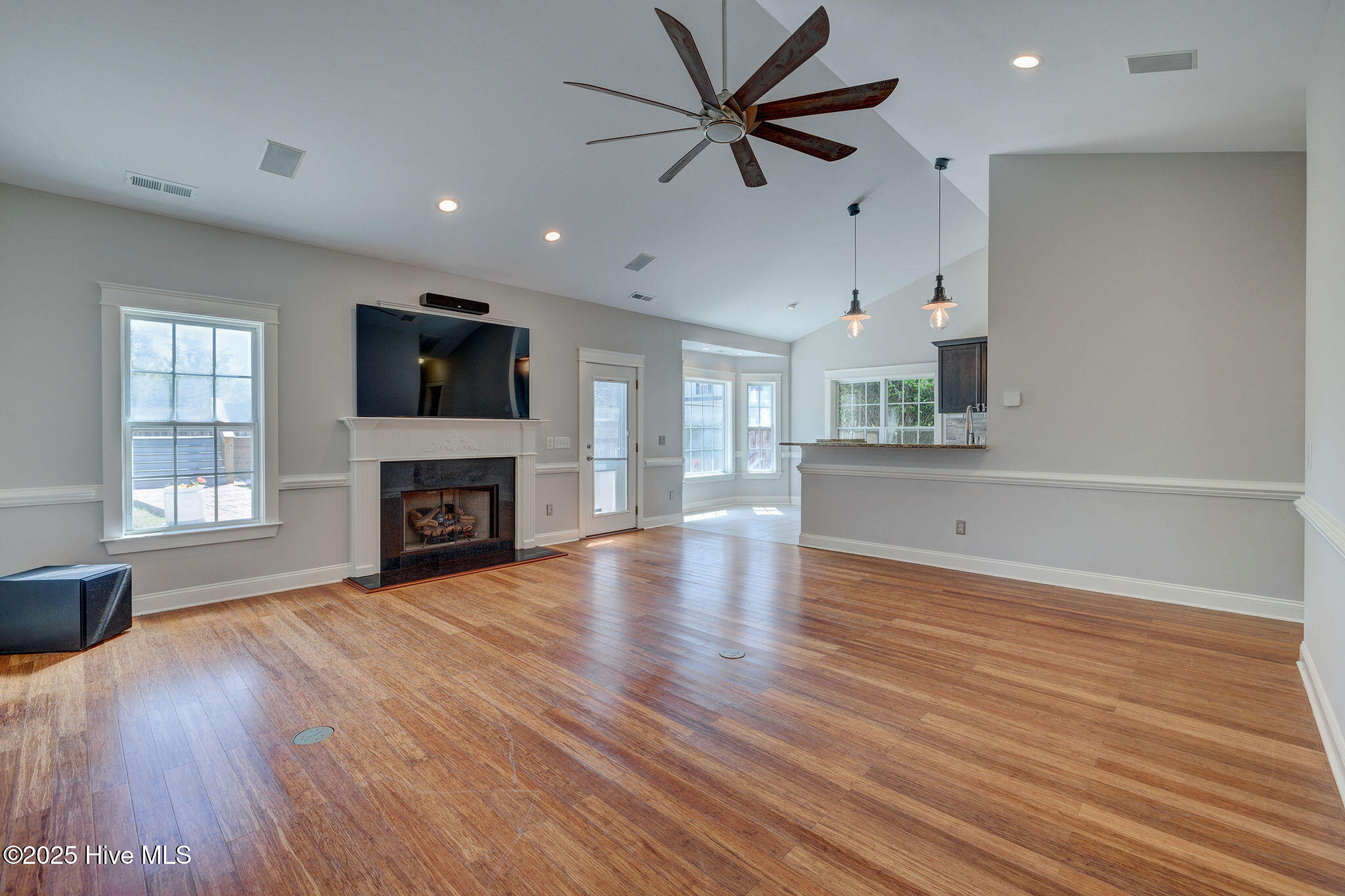 5515 Kathleen Drive