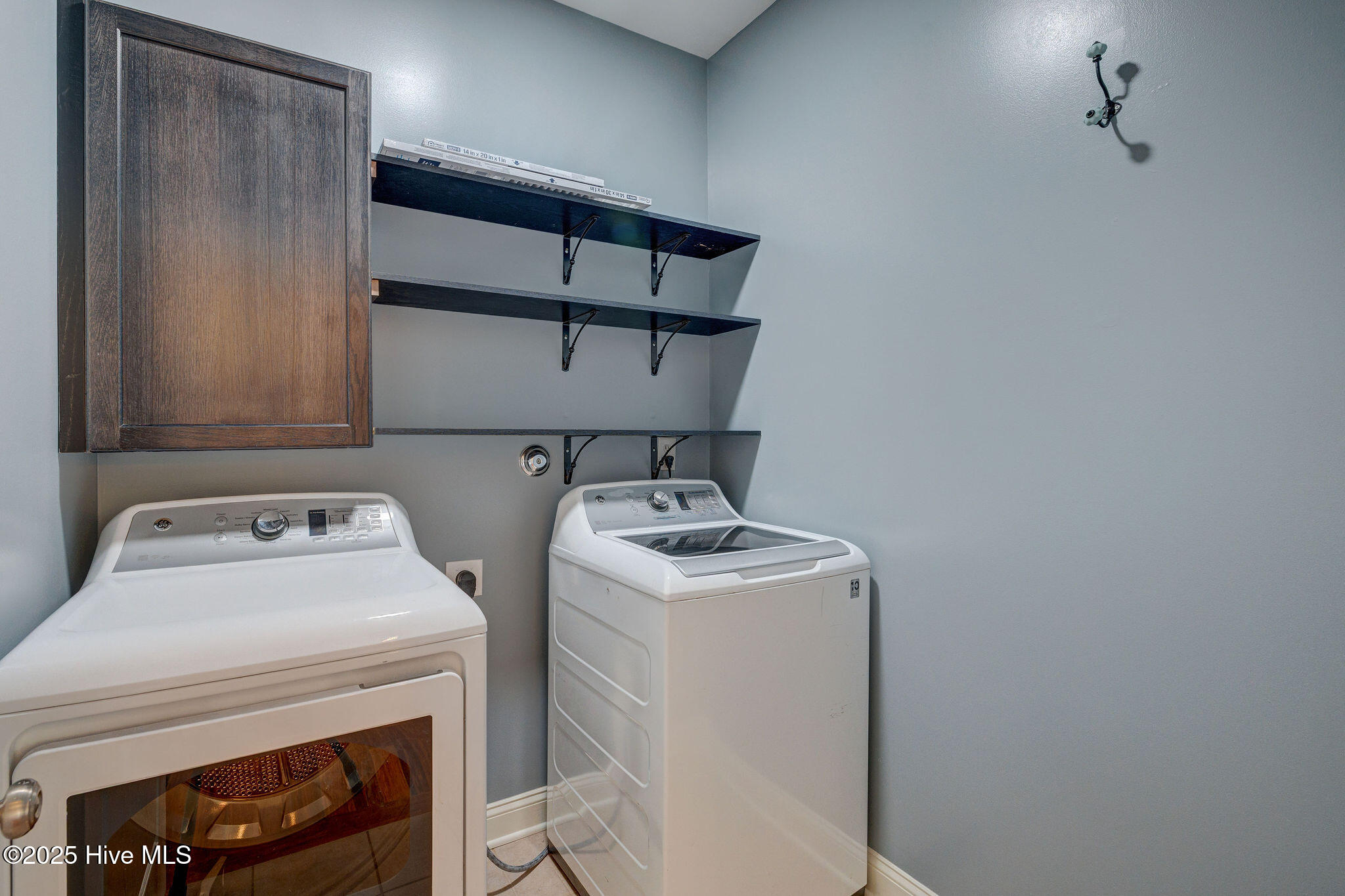 5515 Kathleen Drive