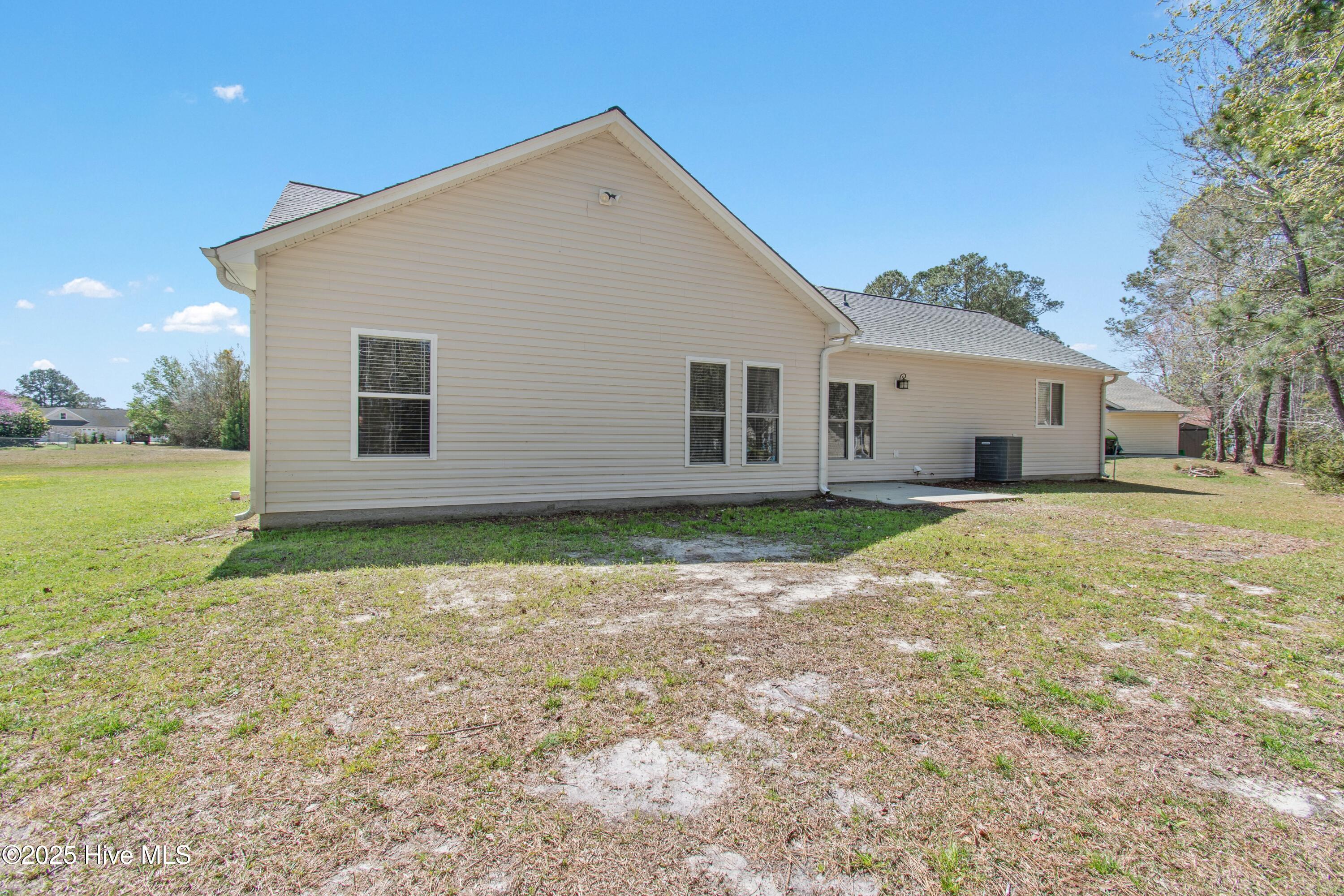 80 James Court SW