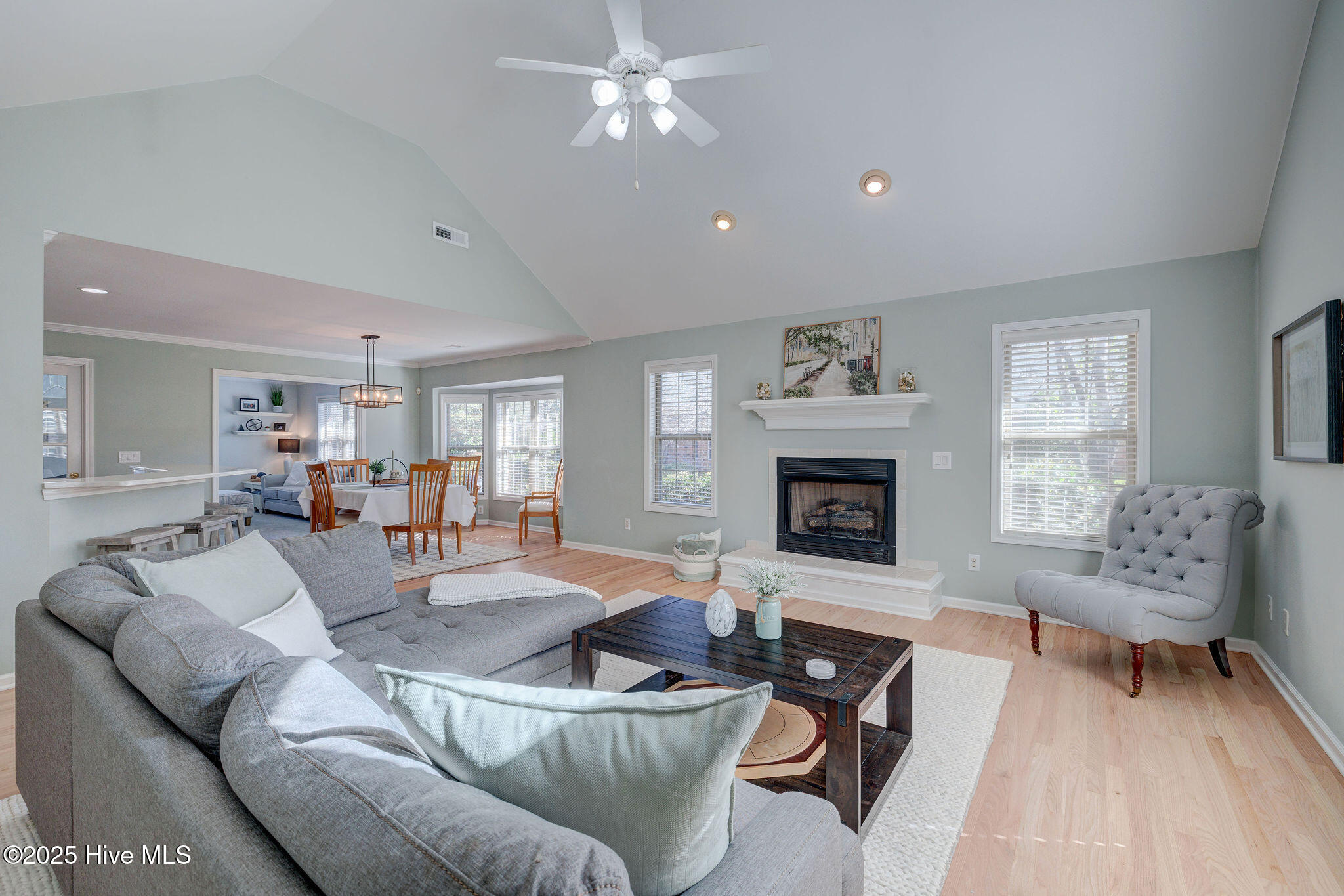 3810 Daphine Drive