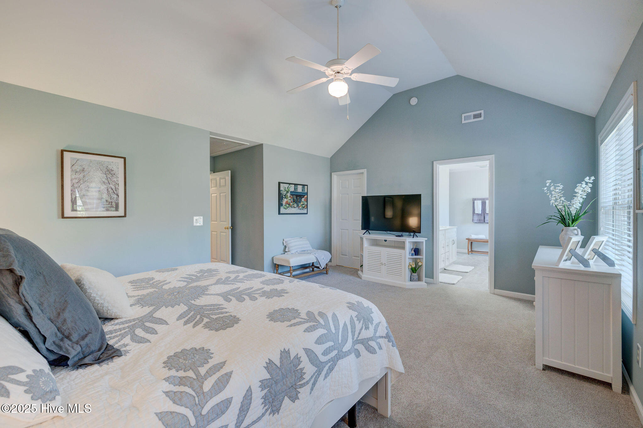 3810 Daphine Drive
