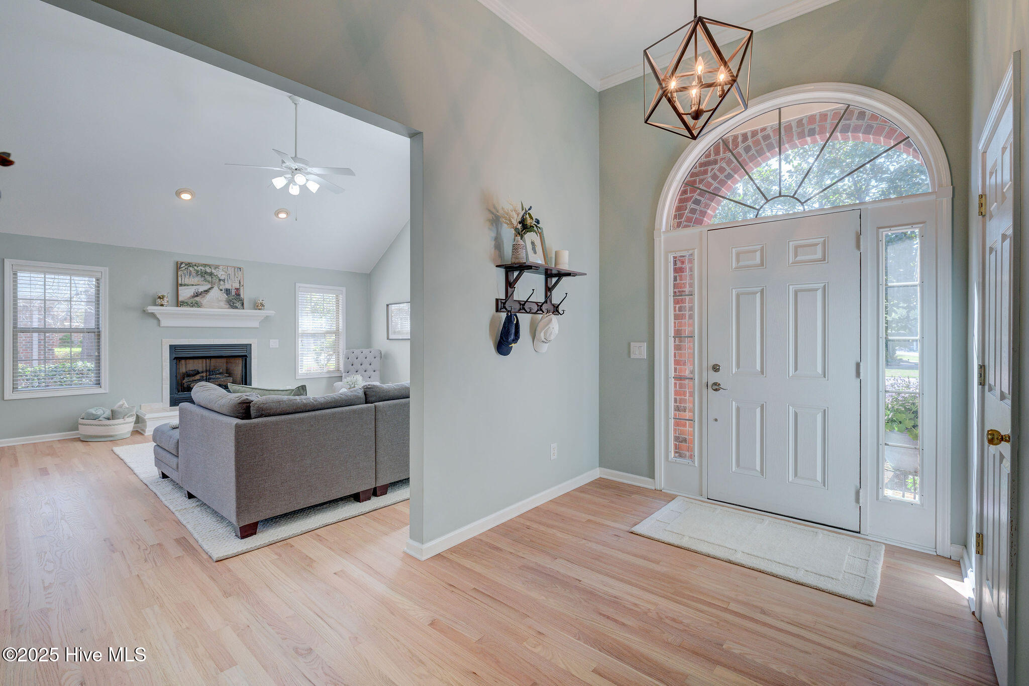 3810 Daphine Drive