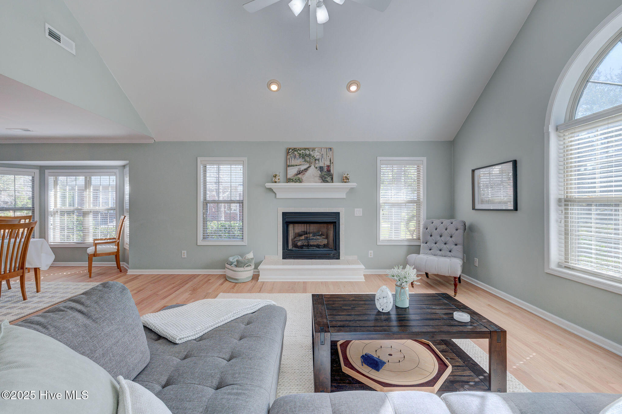 3810 Daphine Drive