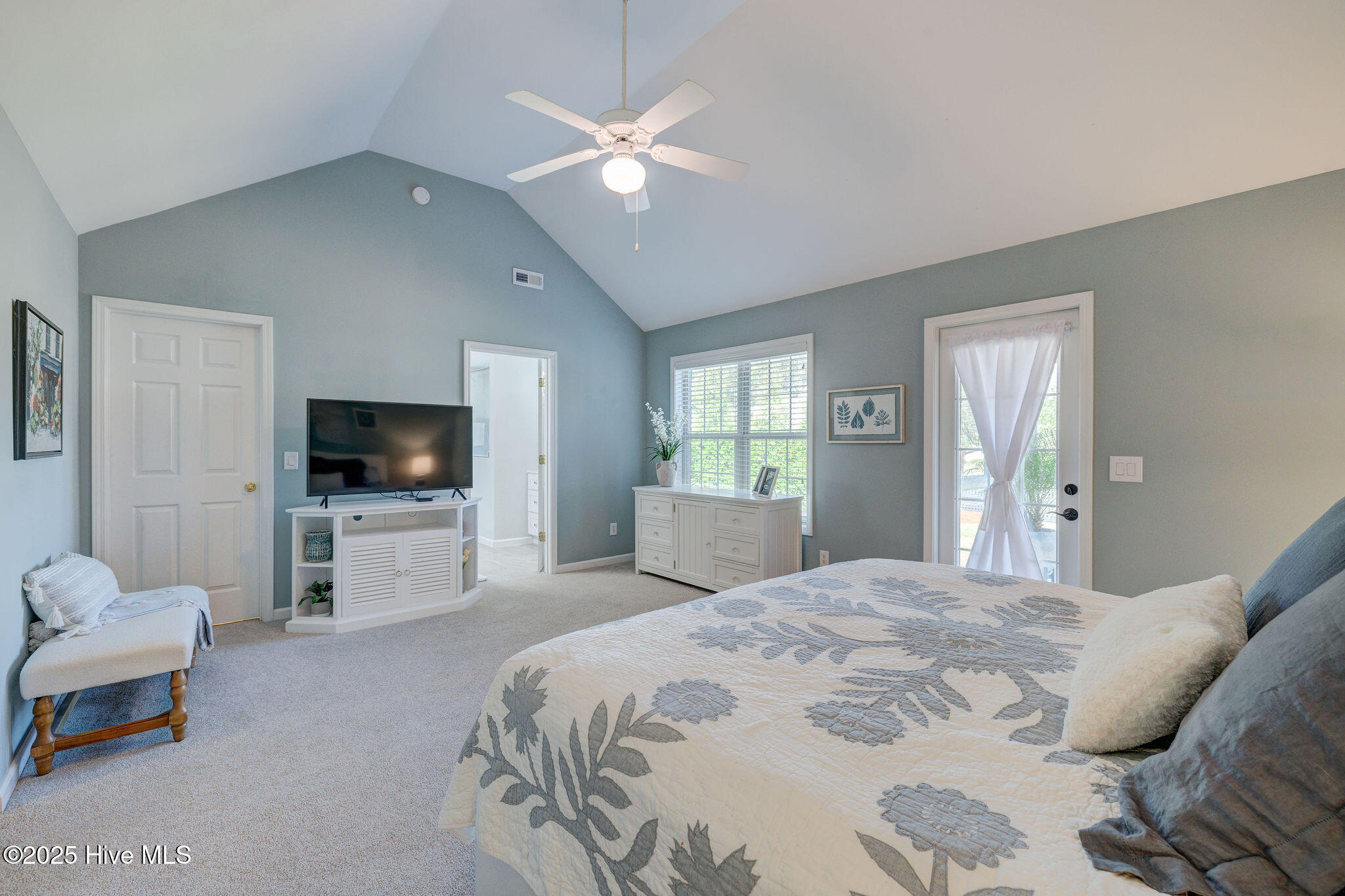 3810 Daphine Drive
