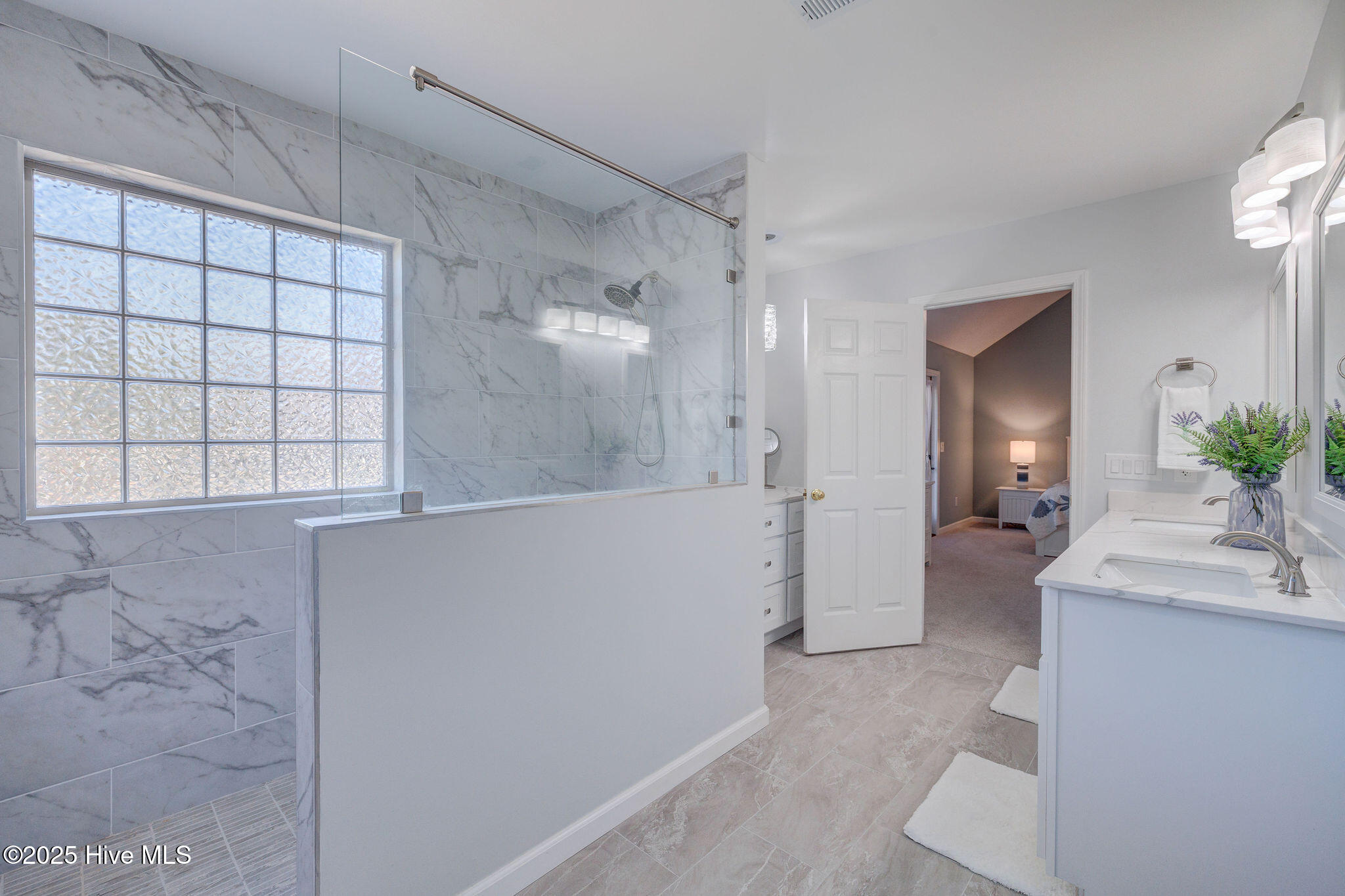 3810 Daphine Drive