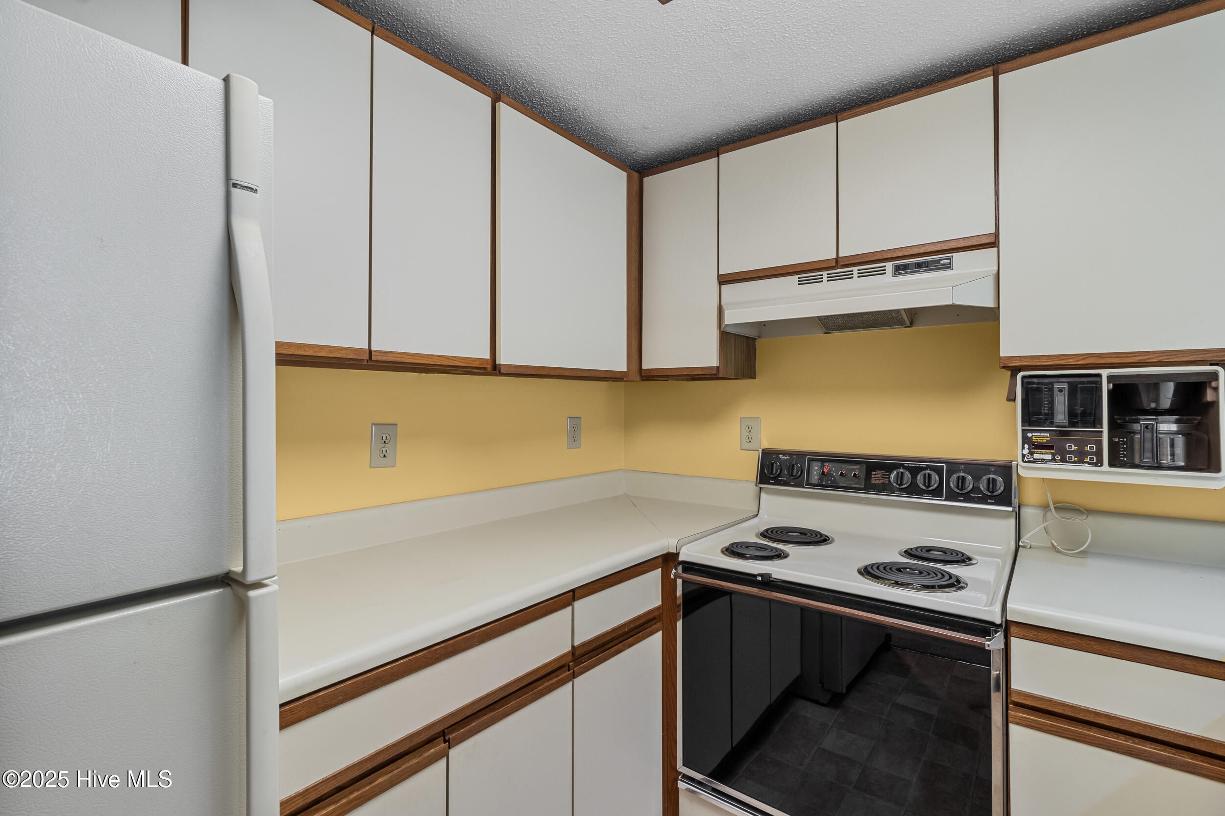213 Saint Luke Court