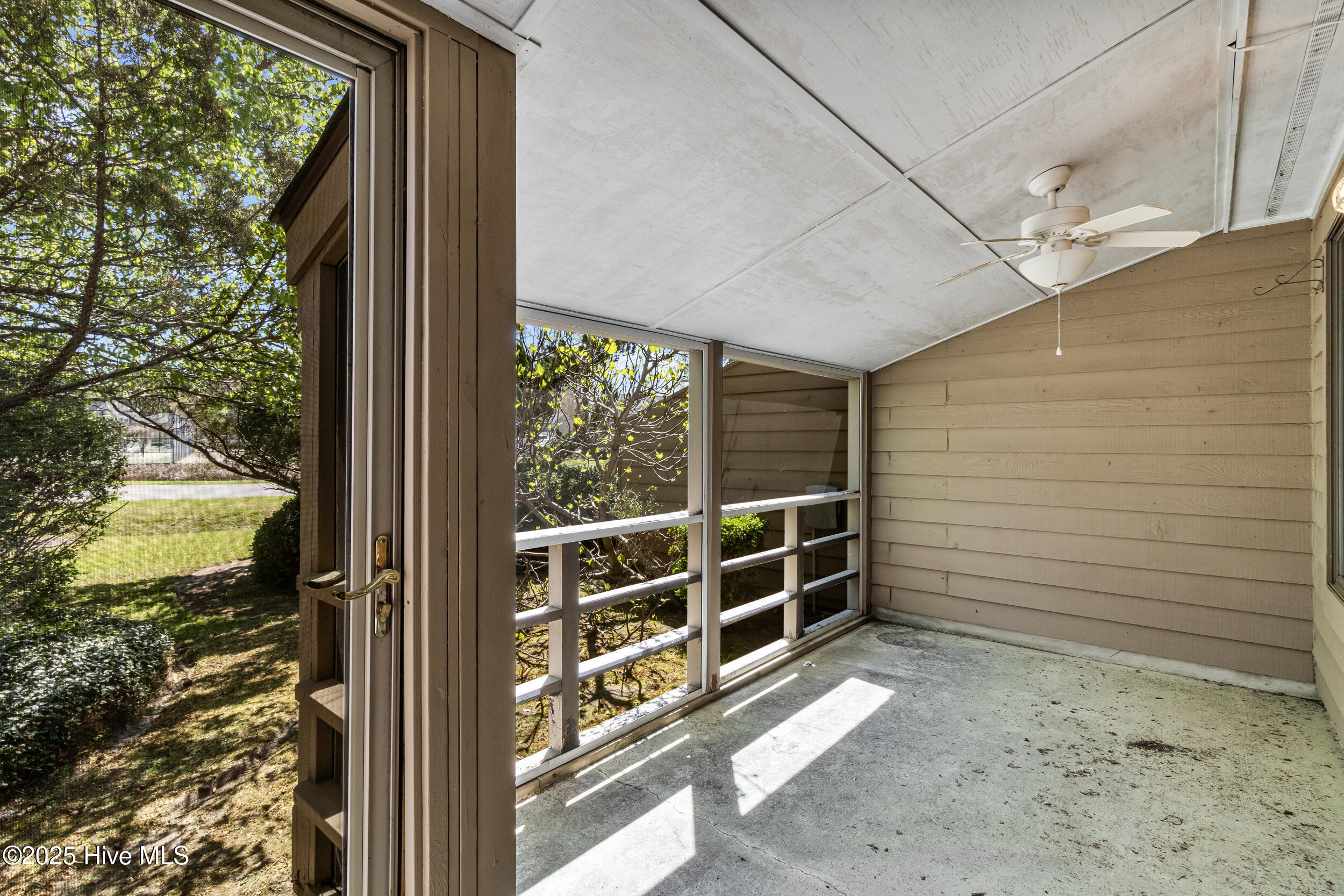 213 Saint Luke Court