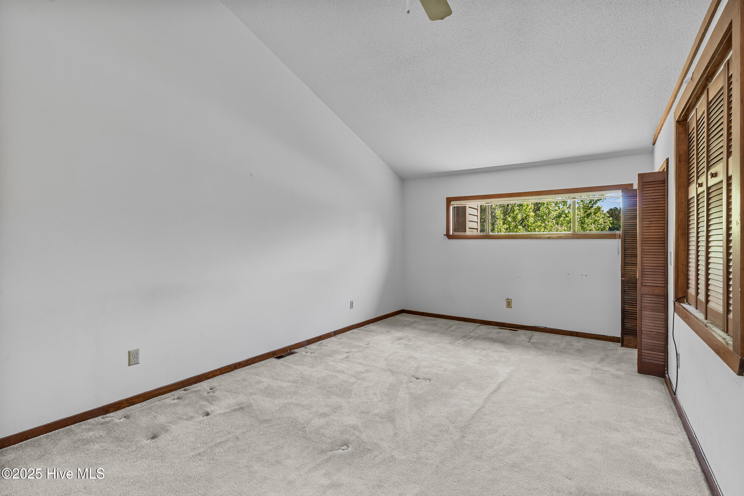 213 Saint Luke Court