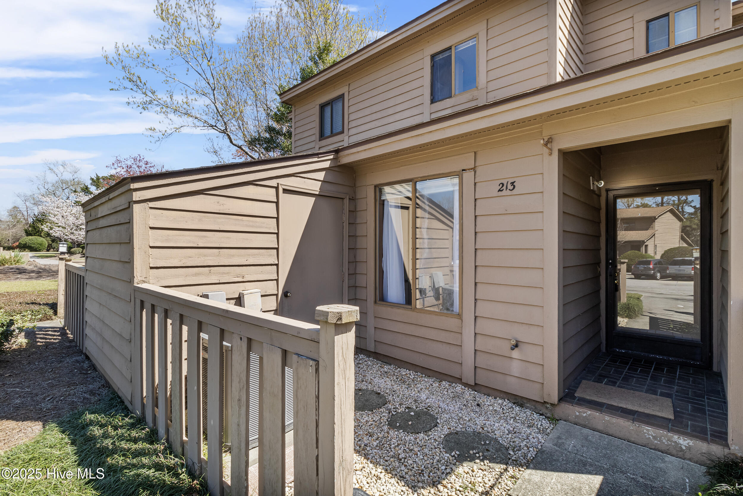 213 Saint Luke Court