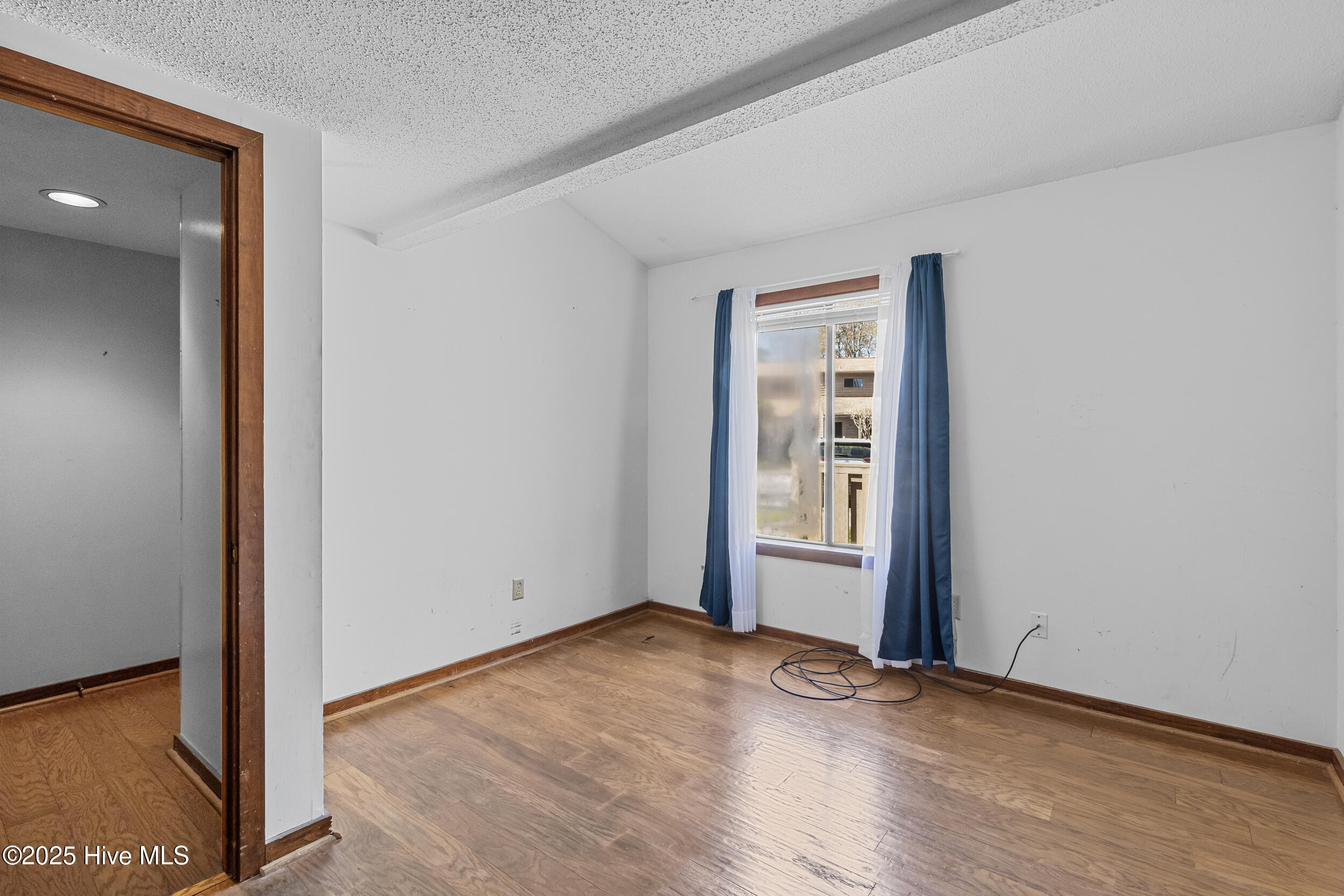 213 Saint Luke Court
