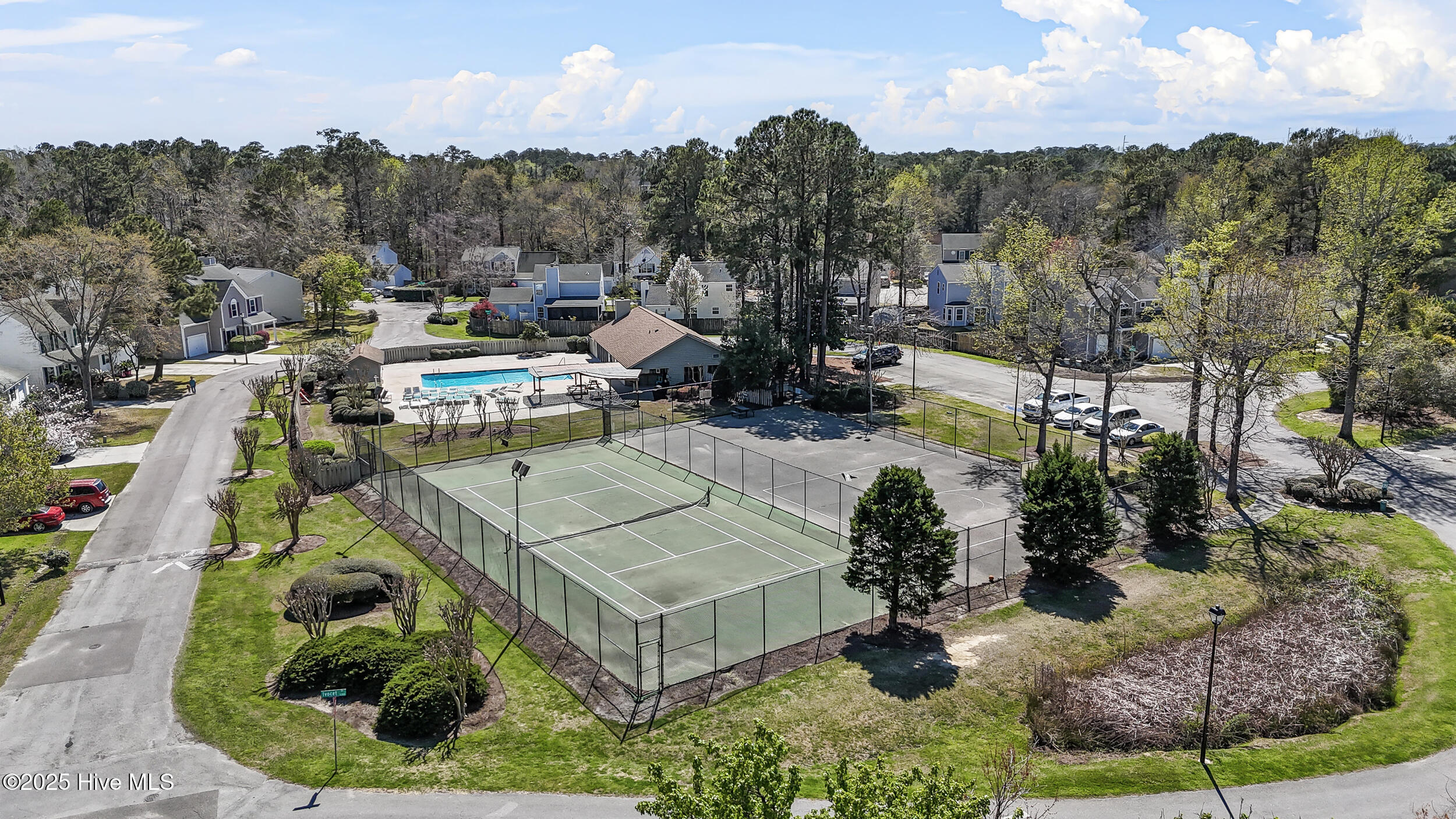 213 Saint Luke Court