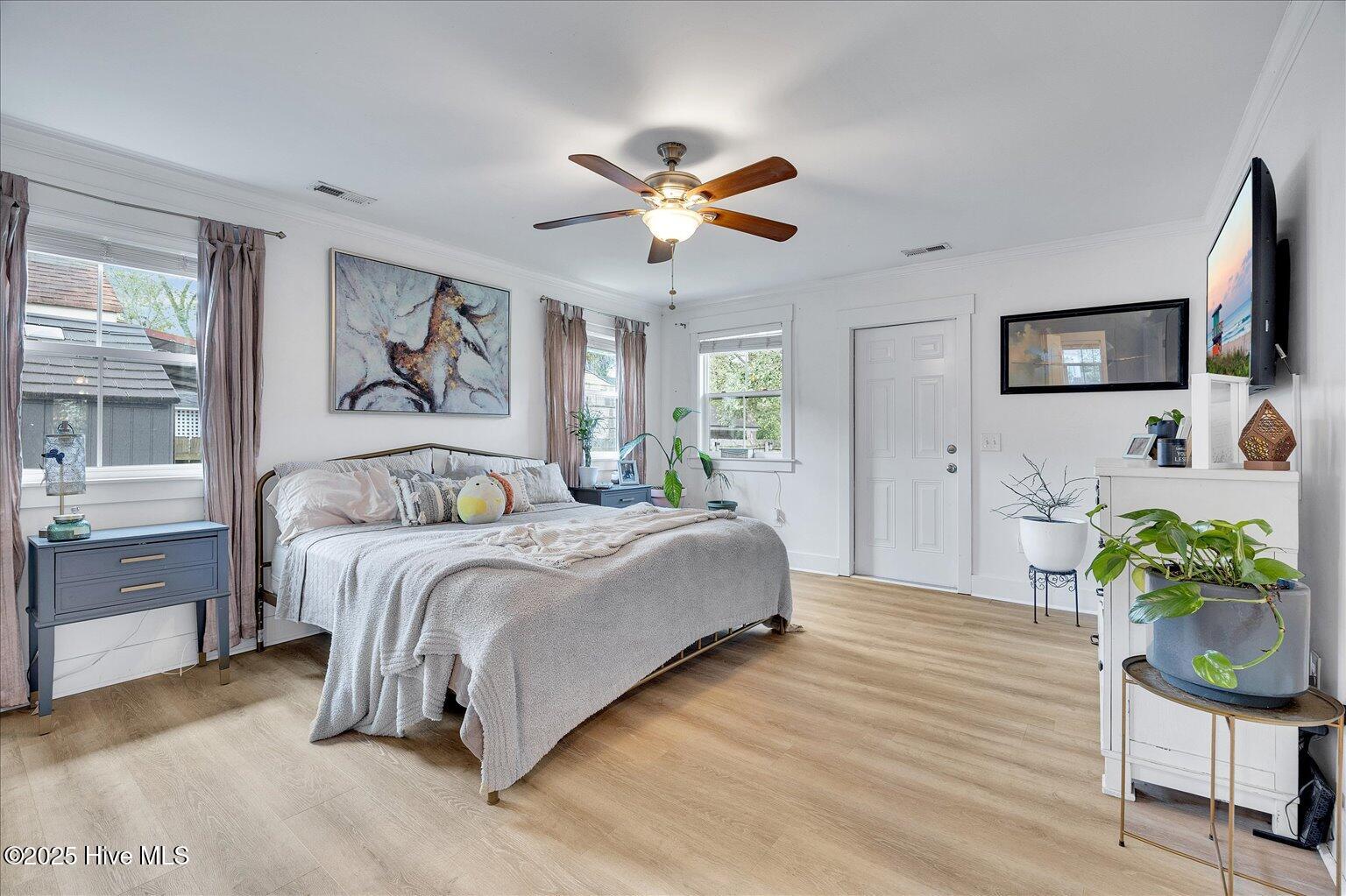 136 S 16th Street