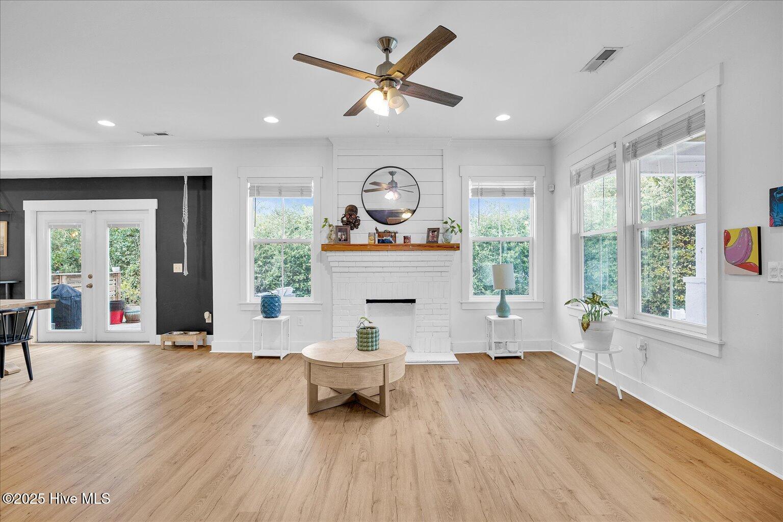 136 S 16th Street