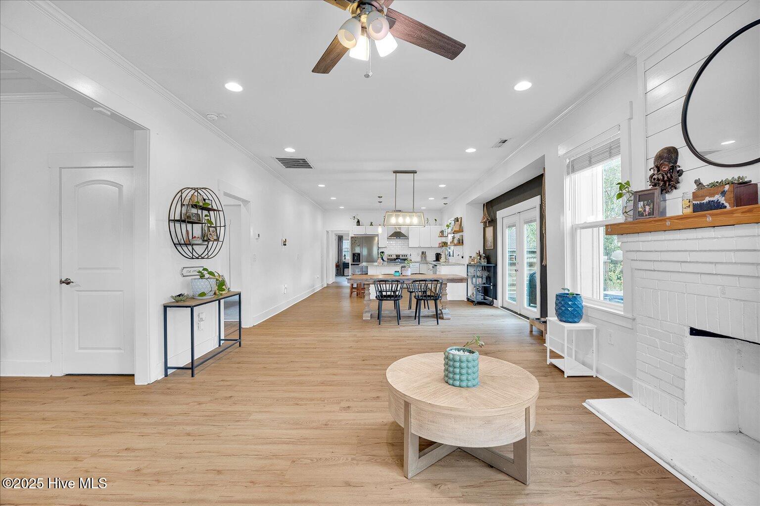 136 S 16th Street