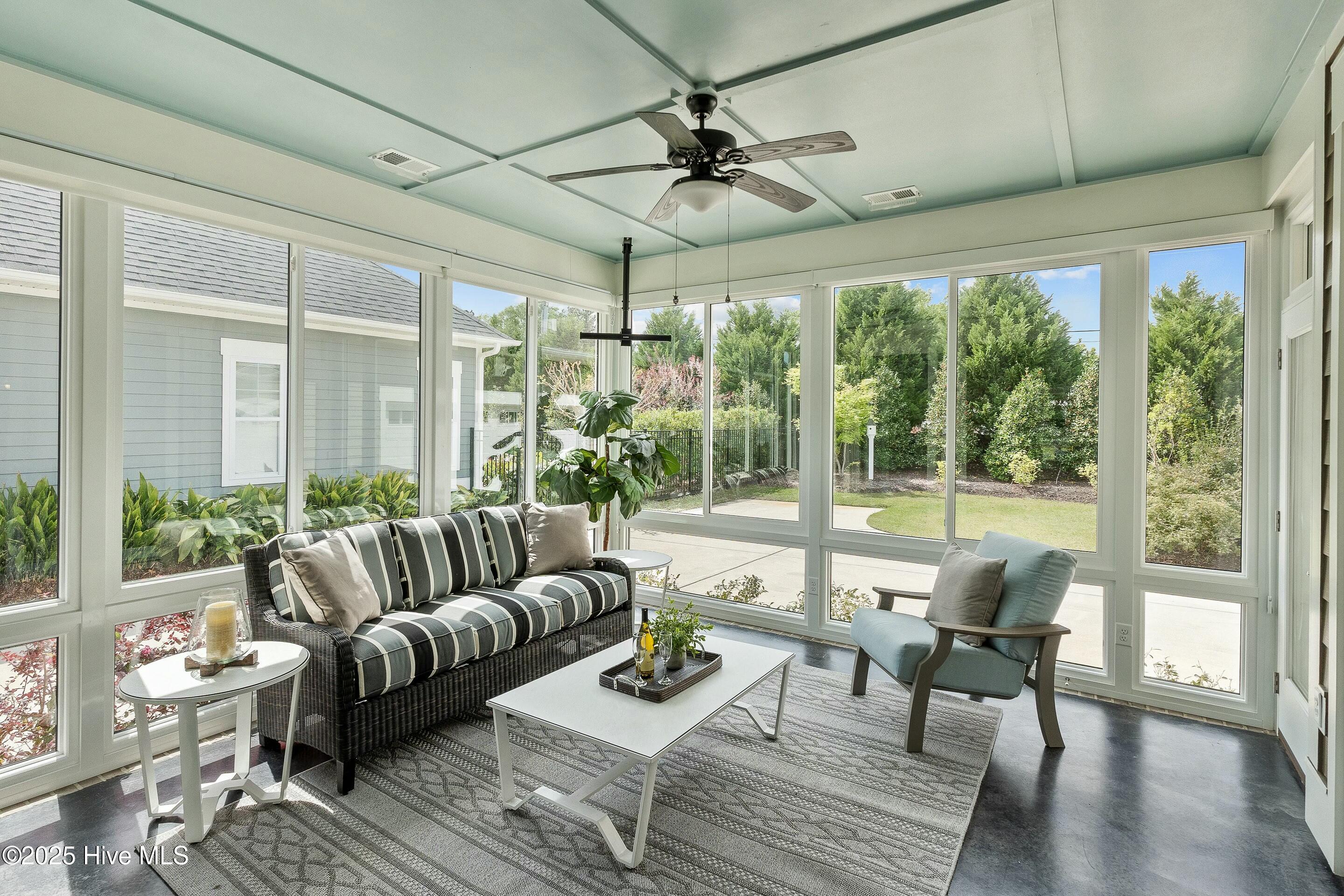 5205 Leisure Circle Circle