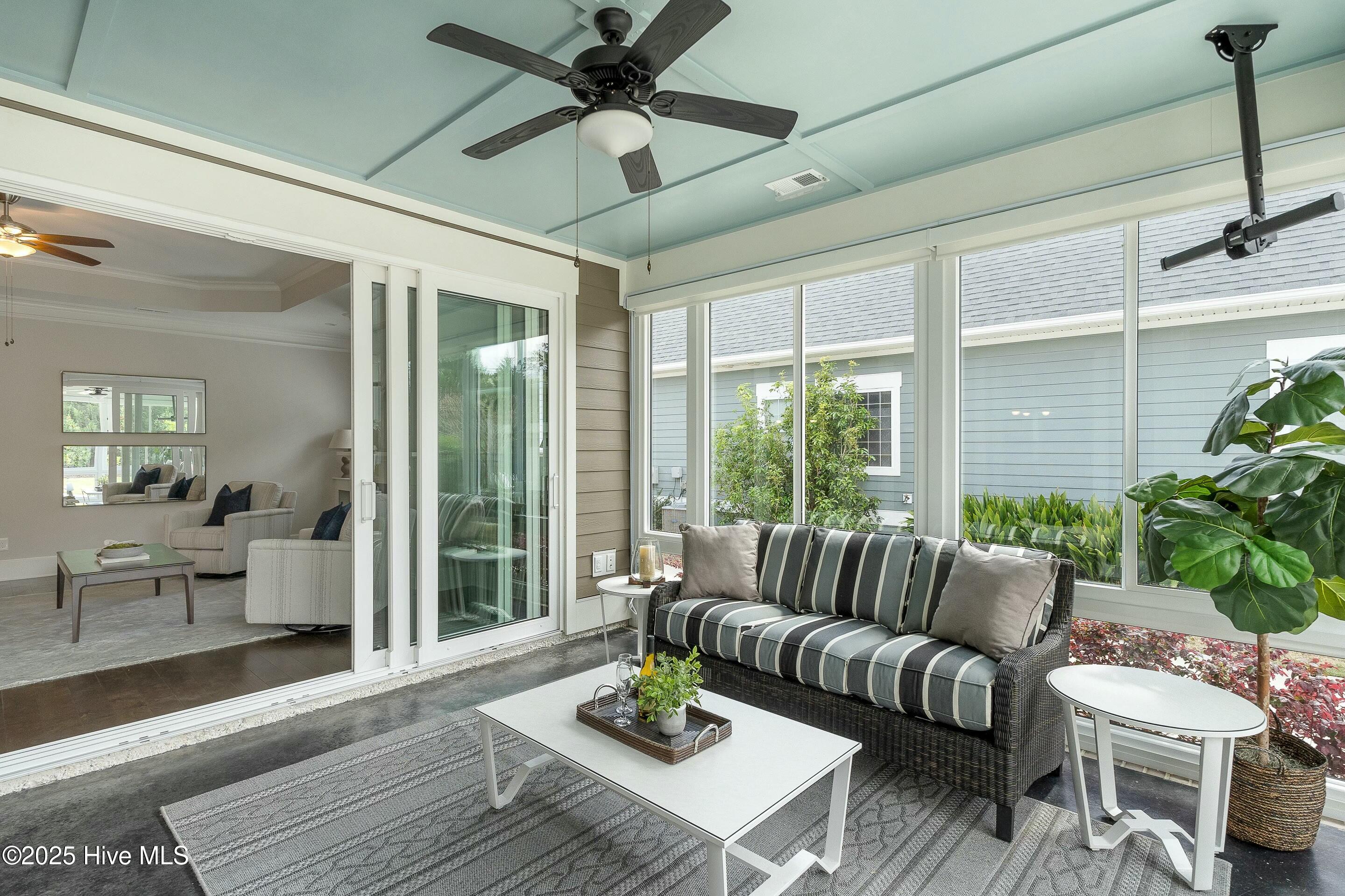5205 Leisure Circle Circle
