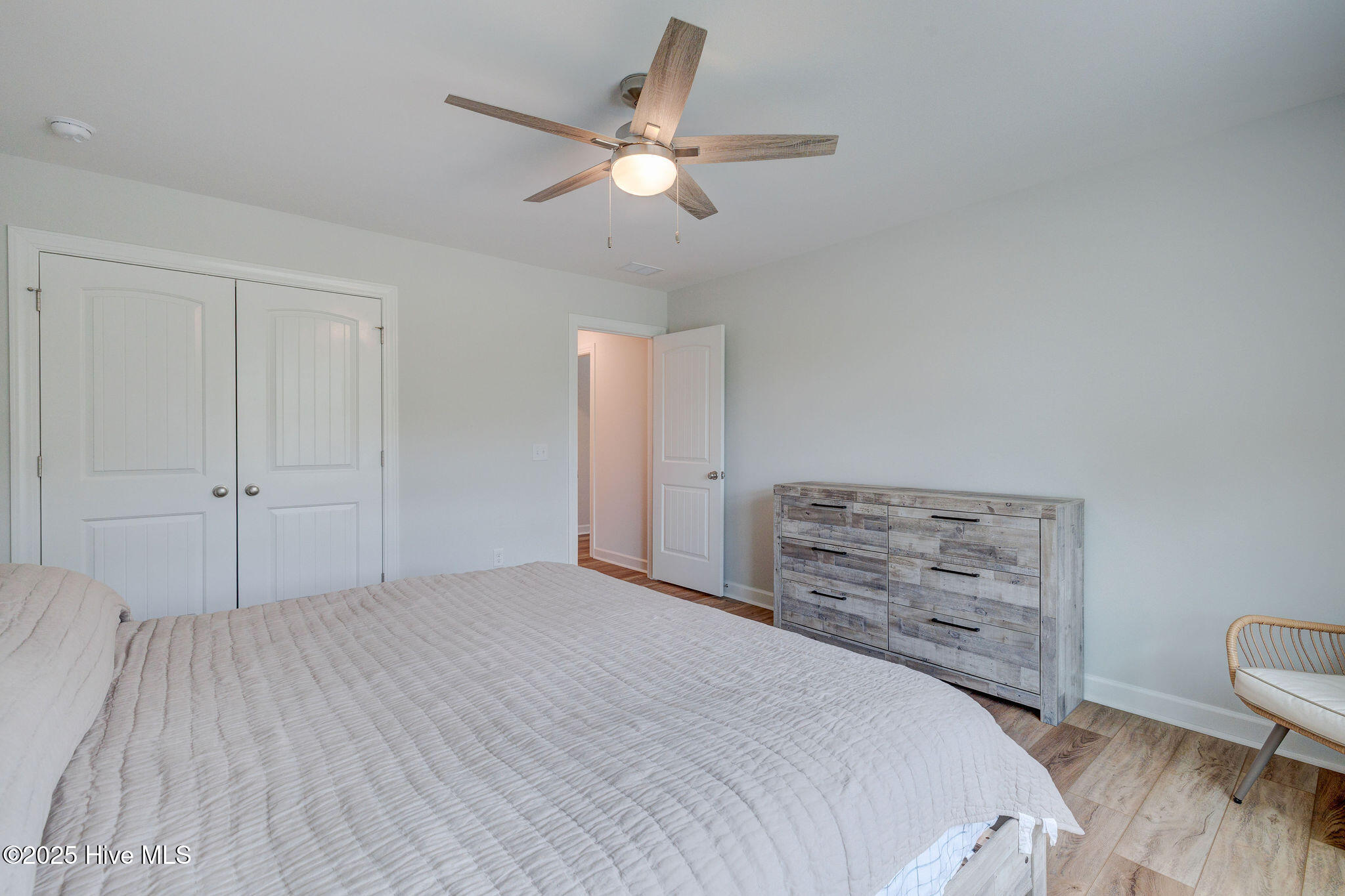 7128 Maple Leaf Drive