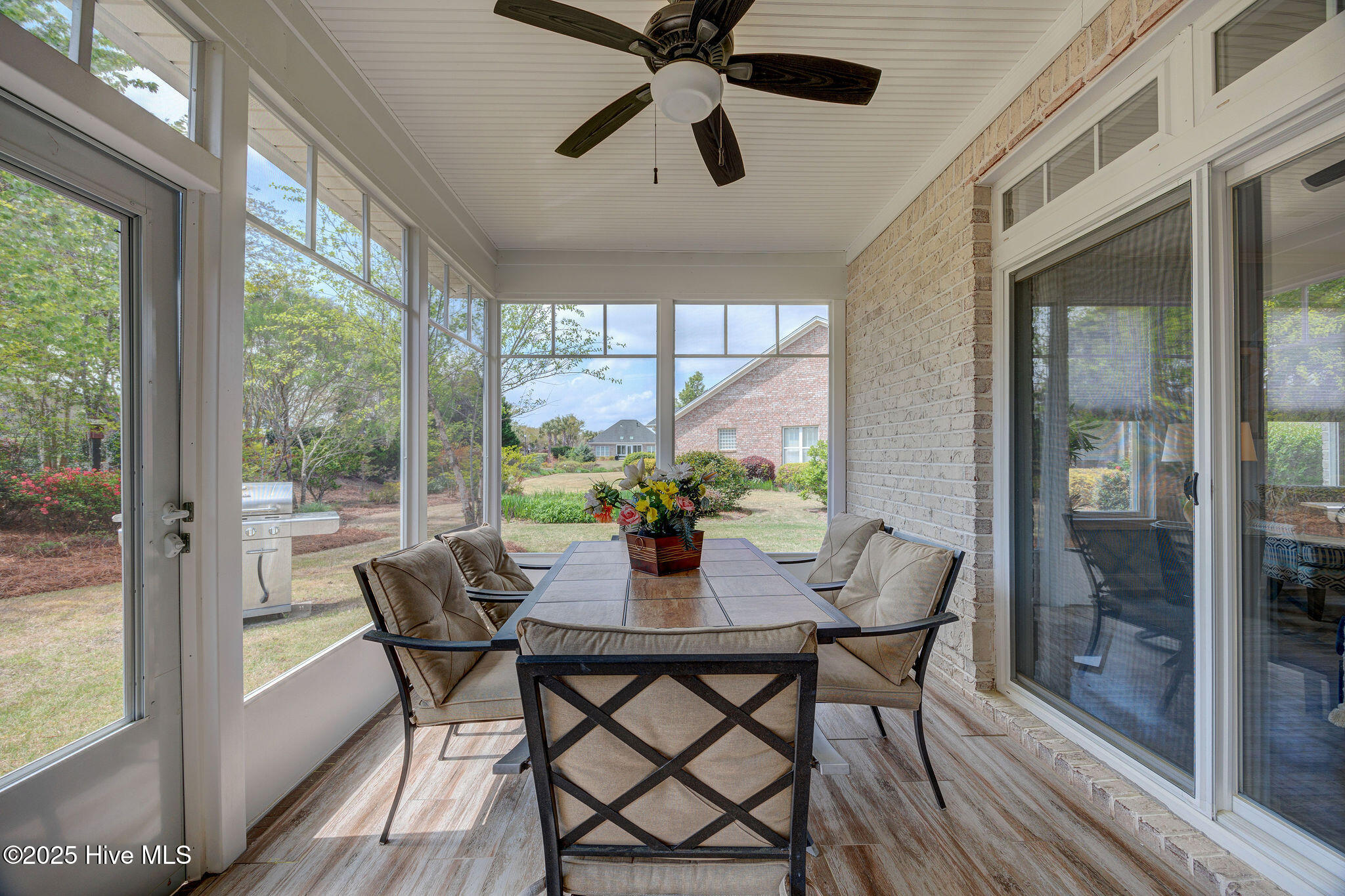 1003 Chalet Court
