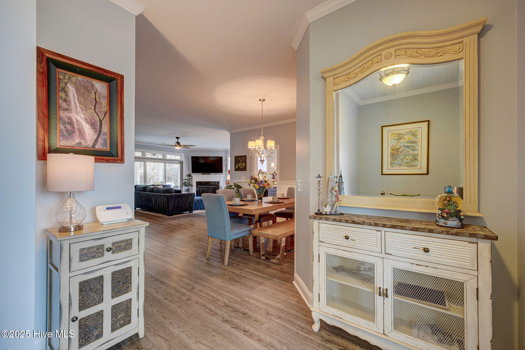 1003 Chalet Court