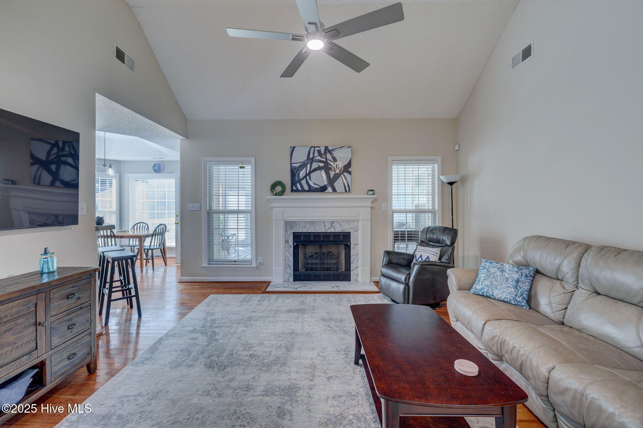 716 Crows Nest Court