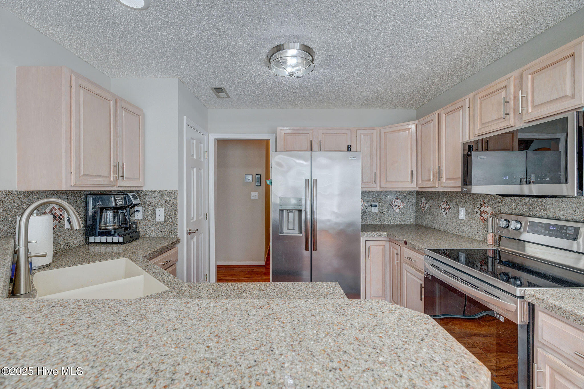 716 Crows Nest Court