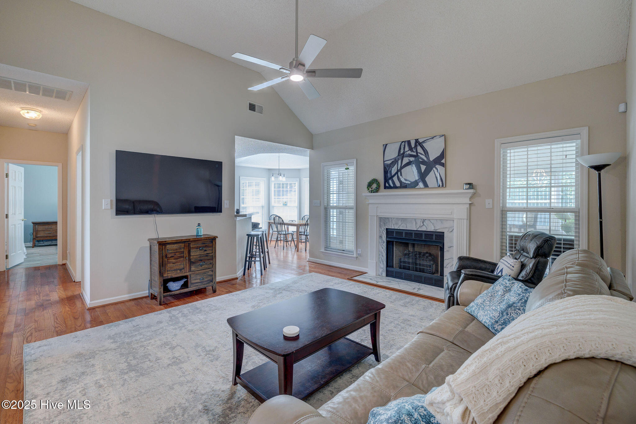 716 Crows Nest Court