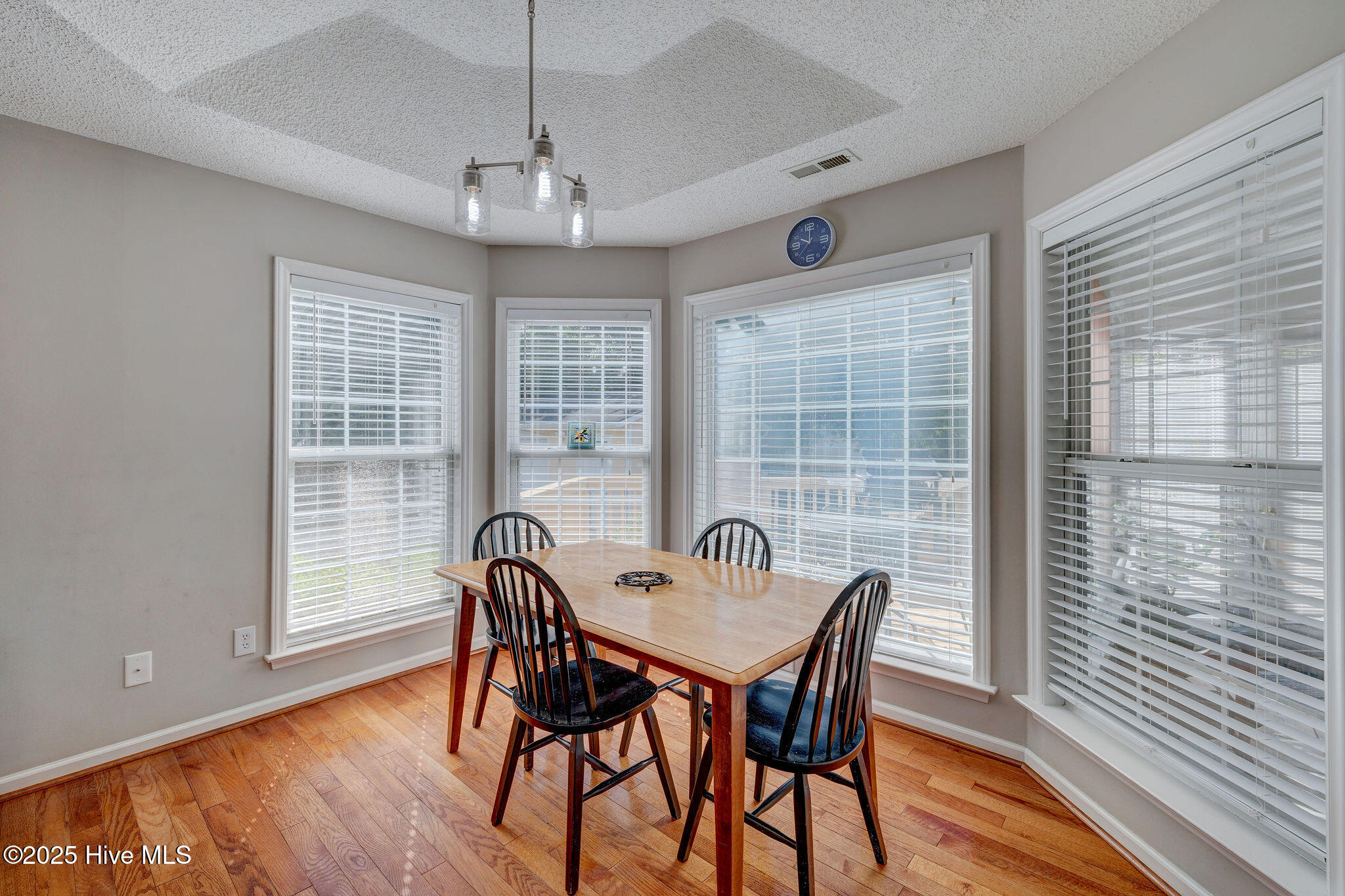 716 Crows Nest Court