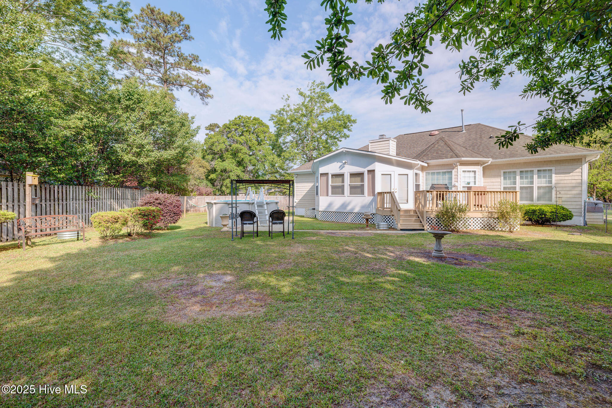 716 Crows Nest Court