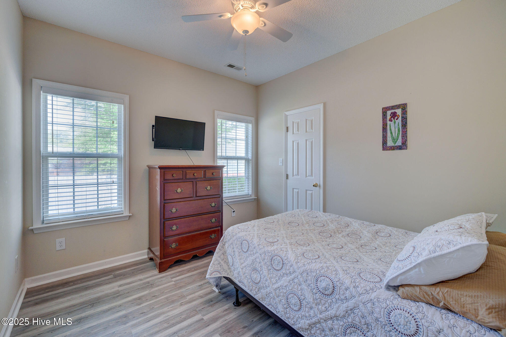 716 Crows Nest Court