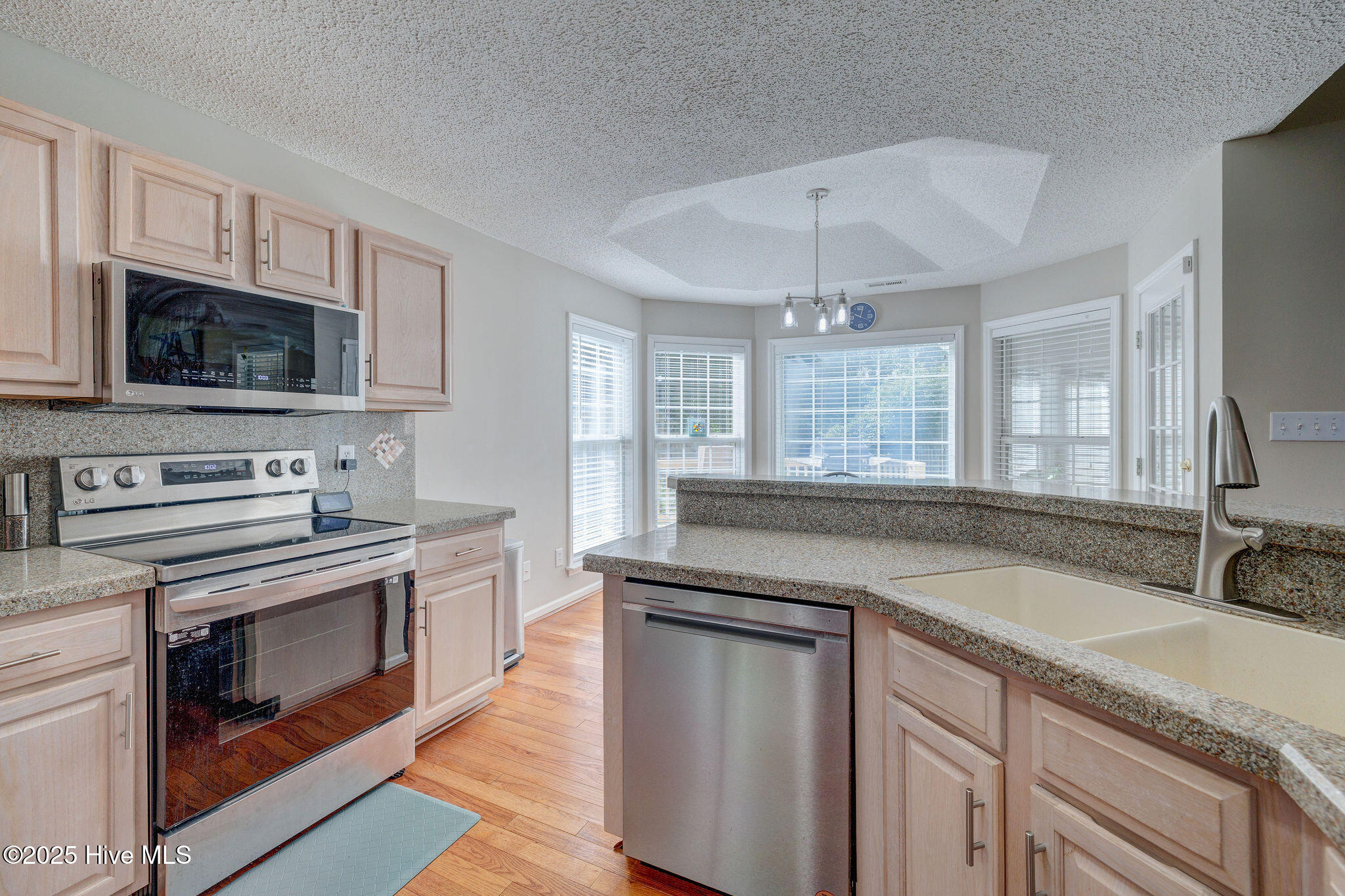 716 Crows Nest Court