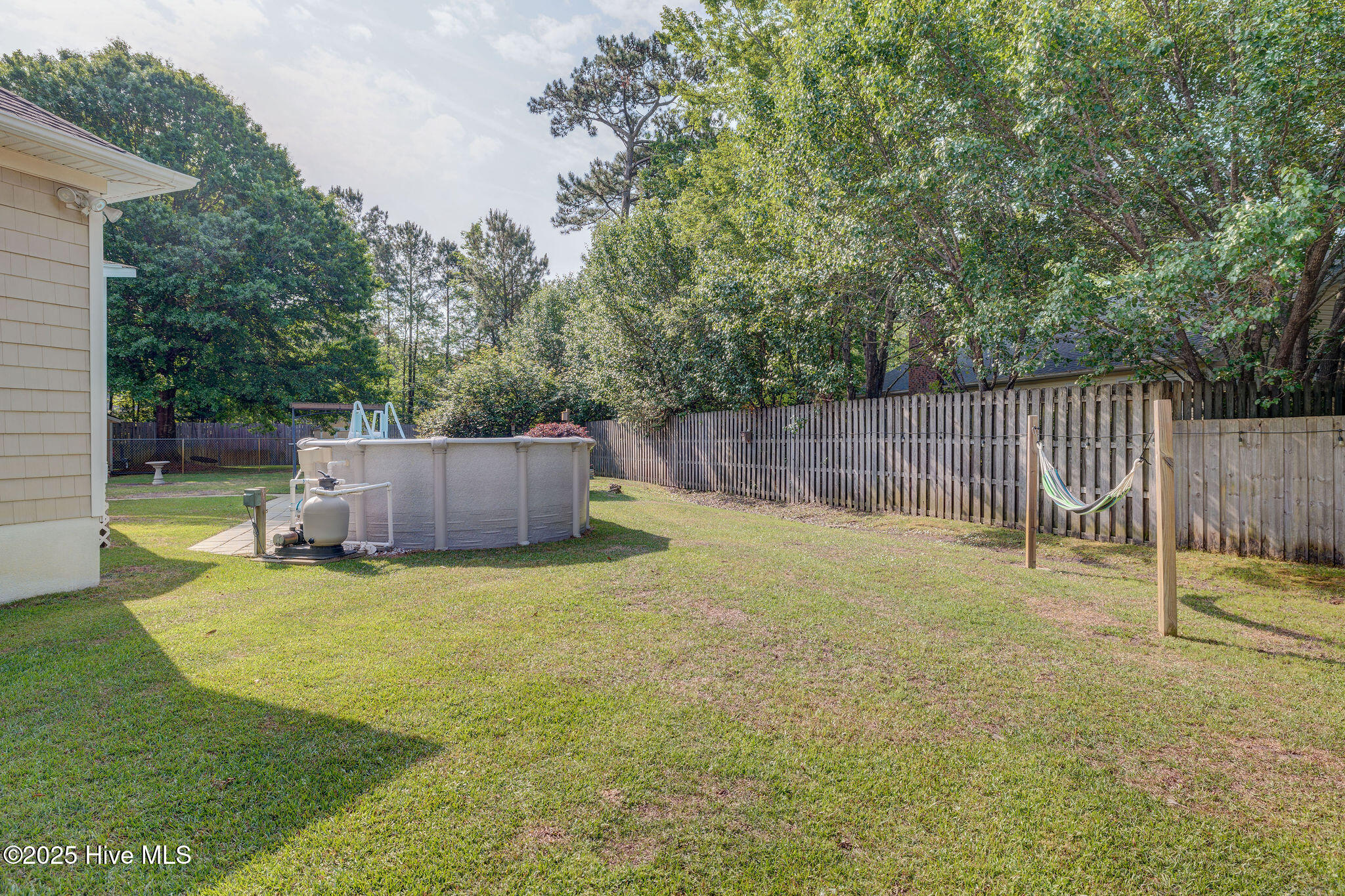 716 Crows Nest Court