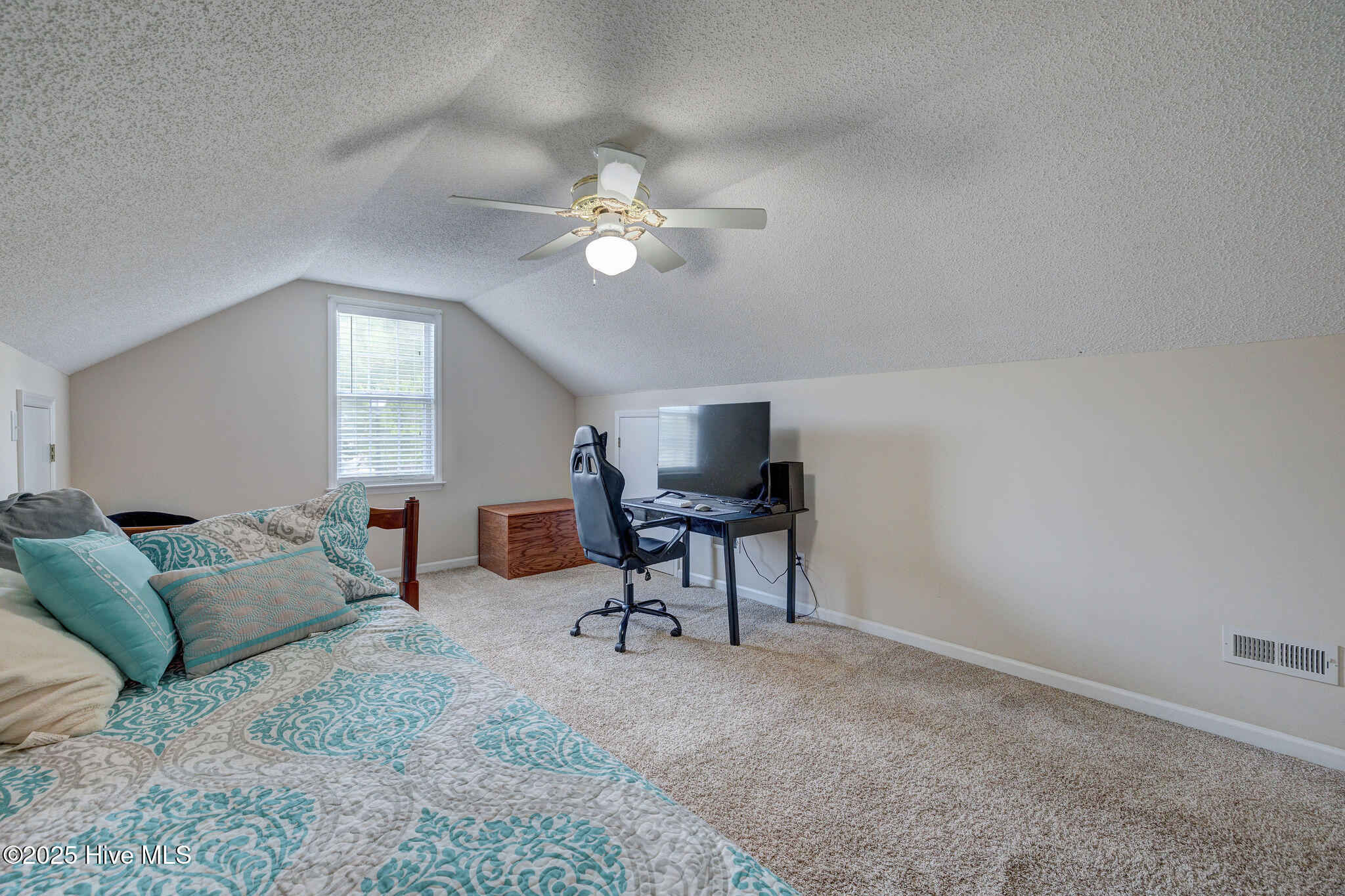 716 Crows Nest Court