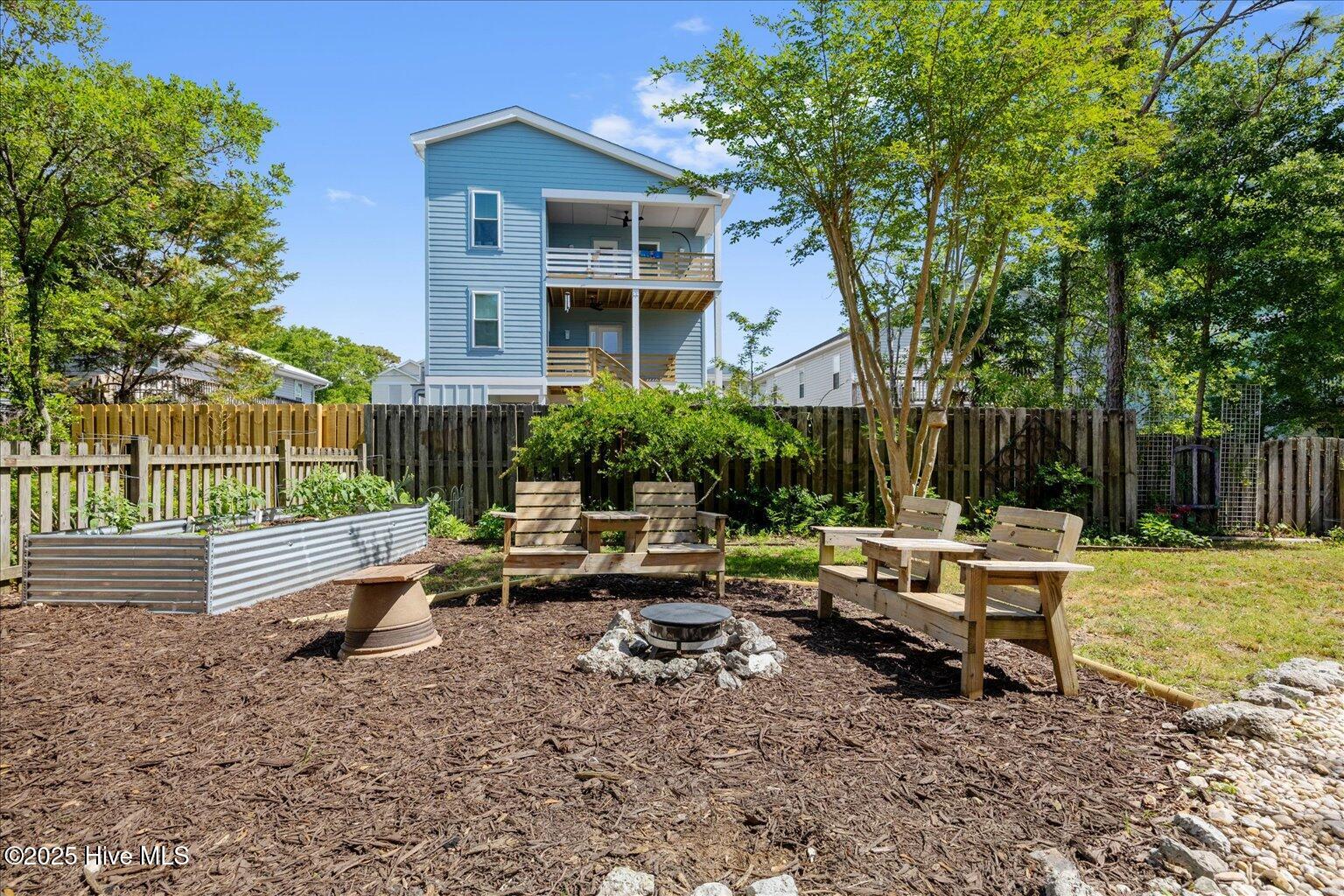 402 Seafarer Drive