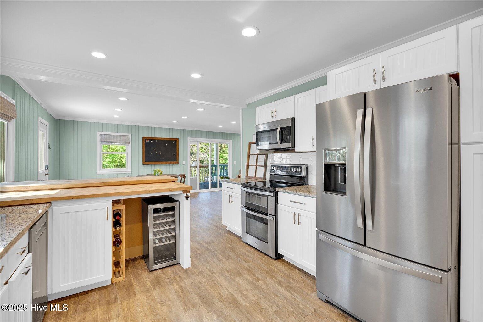 402 Seafarer Drive
