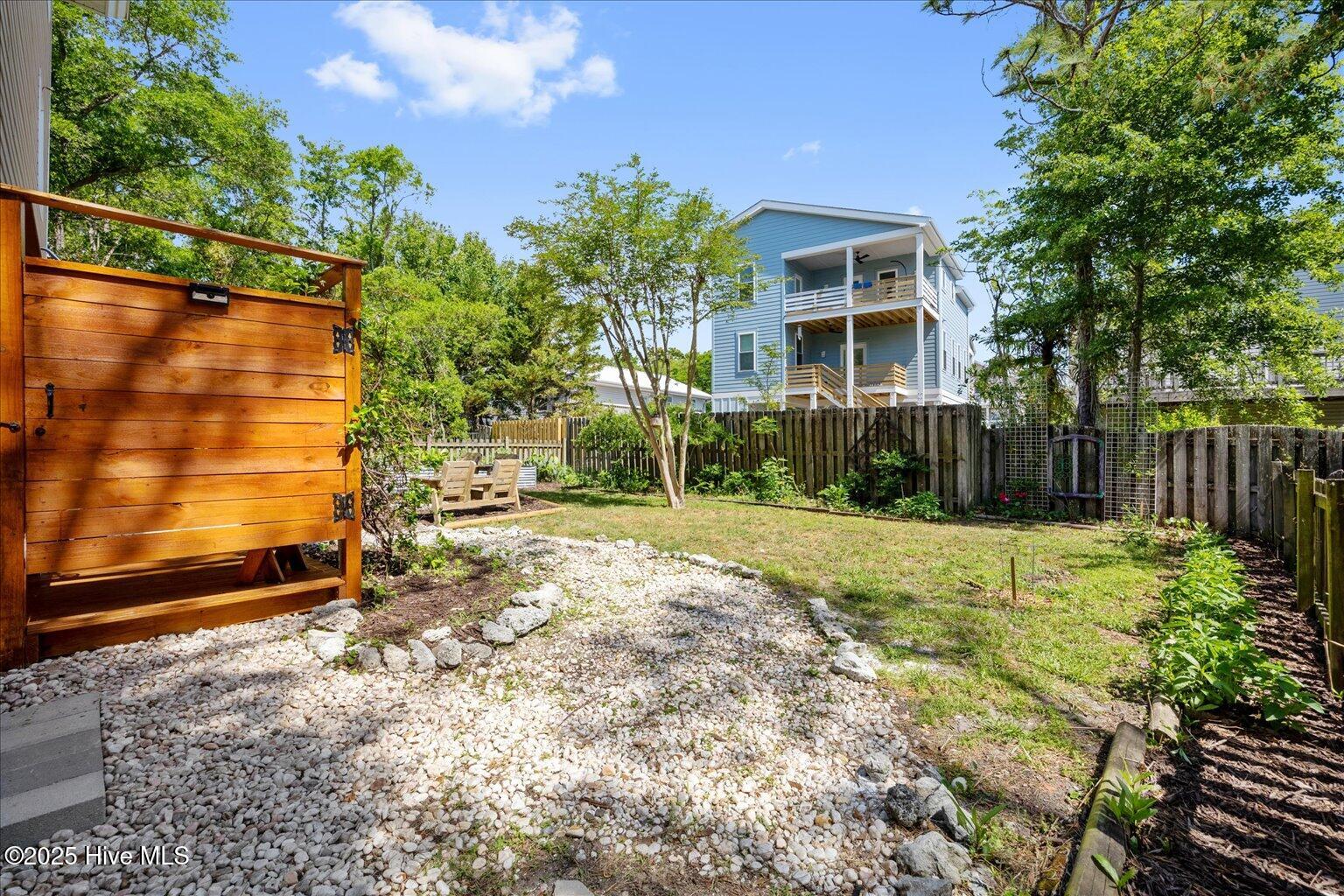 402 Seafarer Drive