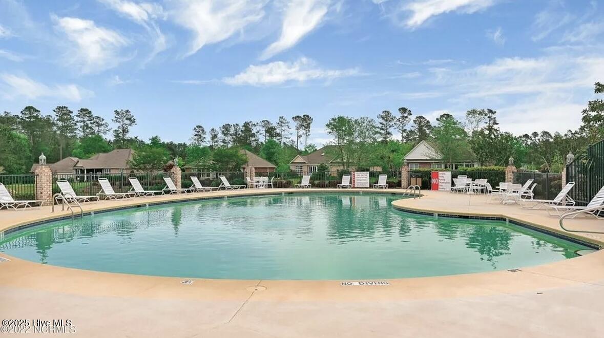 207 N Palm Drive
