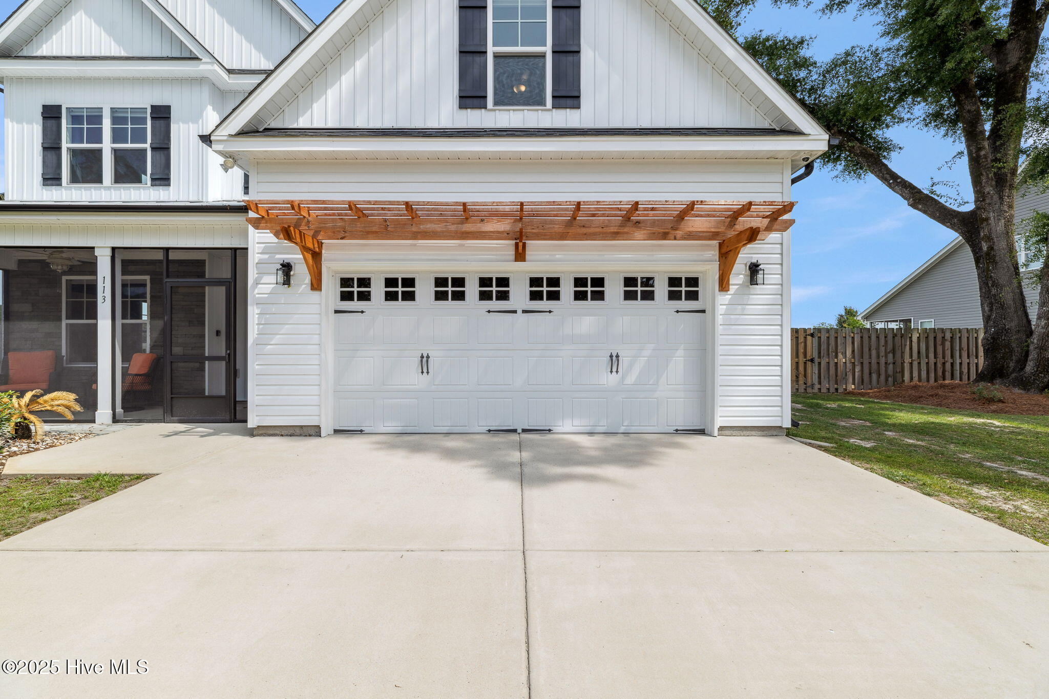 113 Darel Street