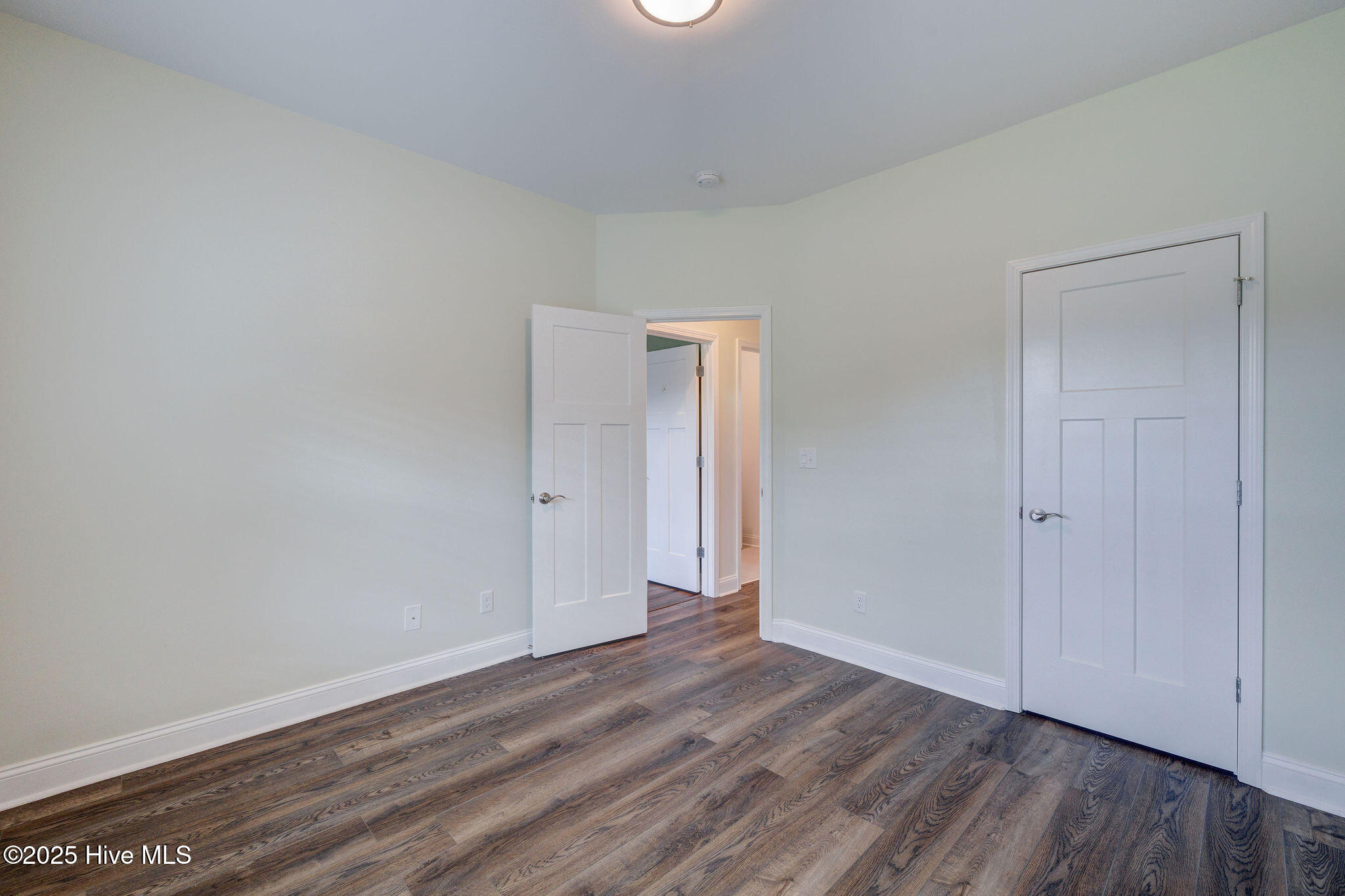 4221 Bow Spray Lane